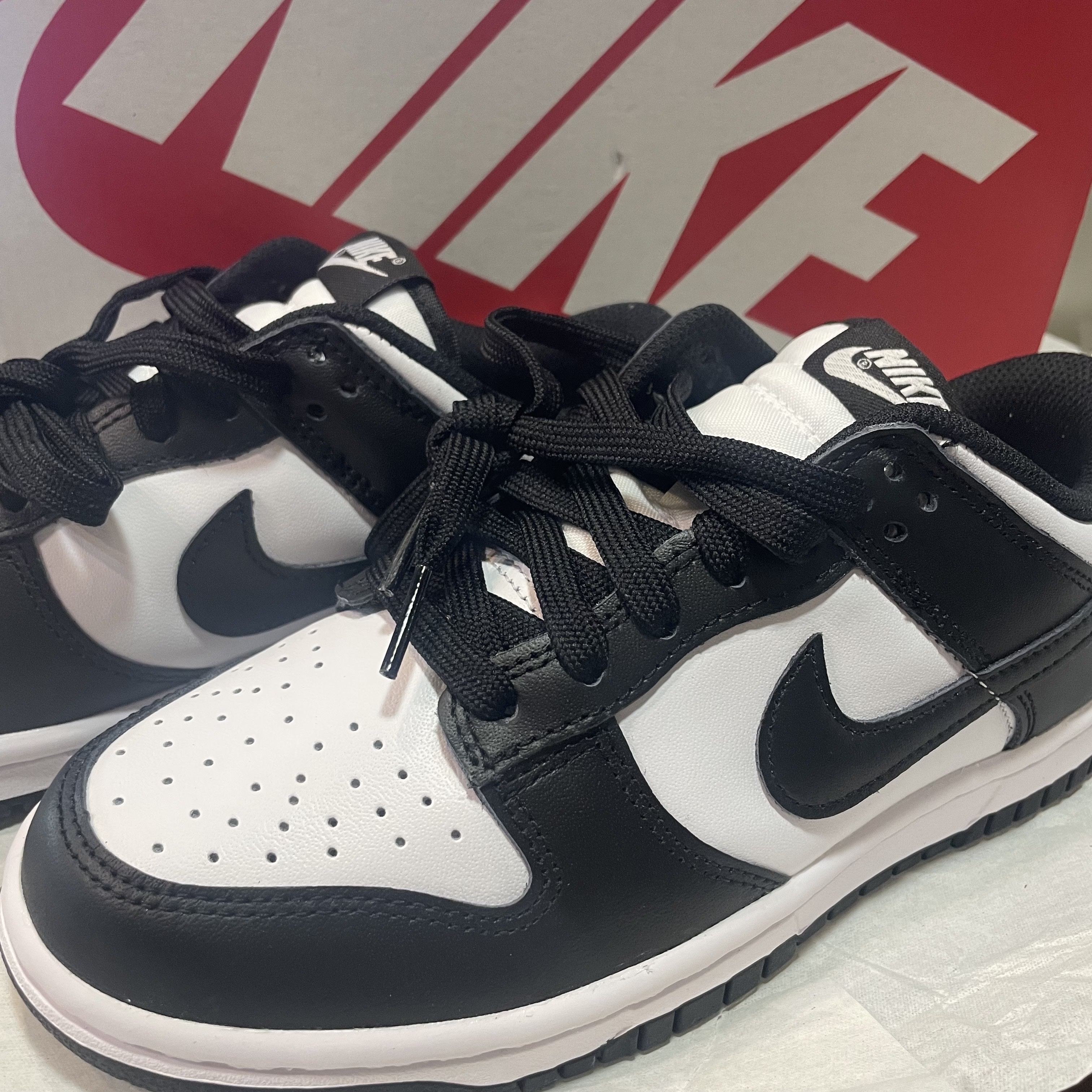(W) Nike Dunk Low Black 착용 스타일