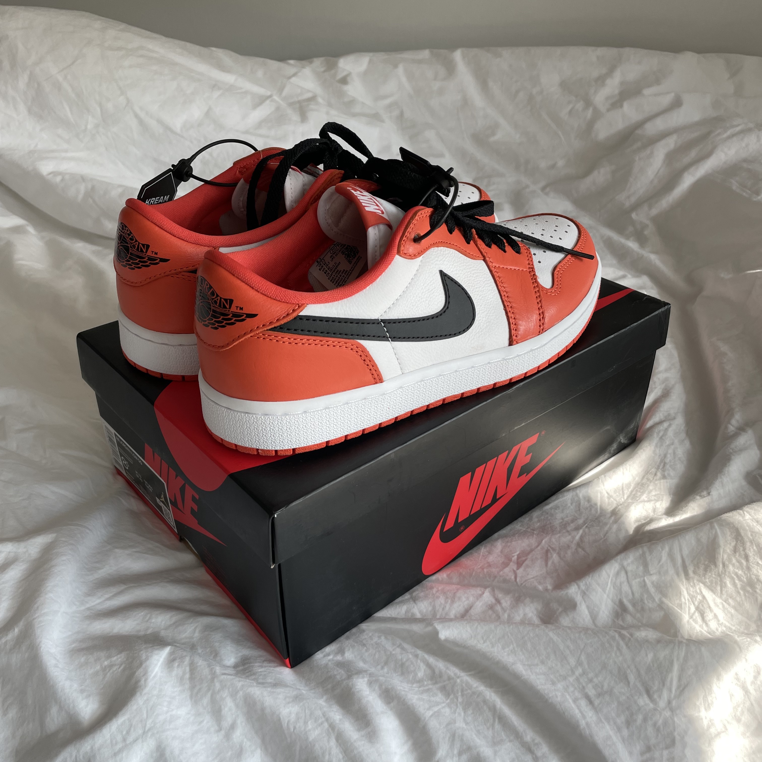 Jordan 1 Low OG Starfish 착용 스타일 - 2