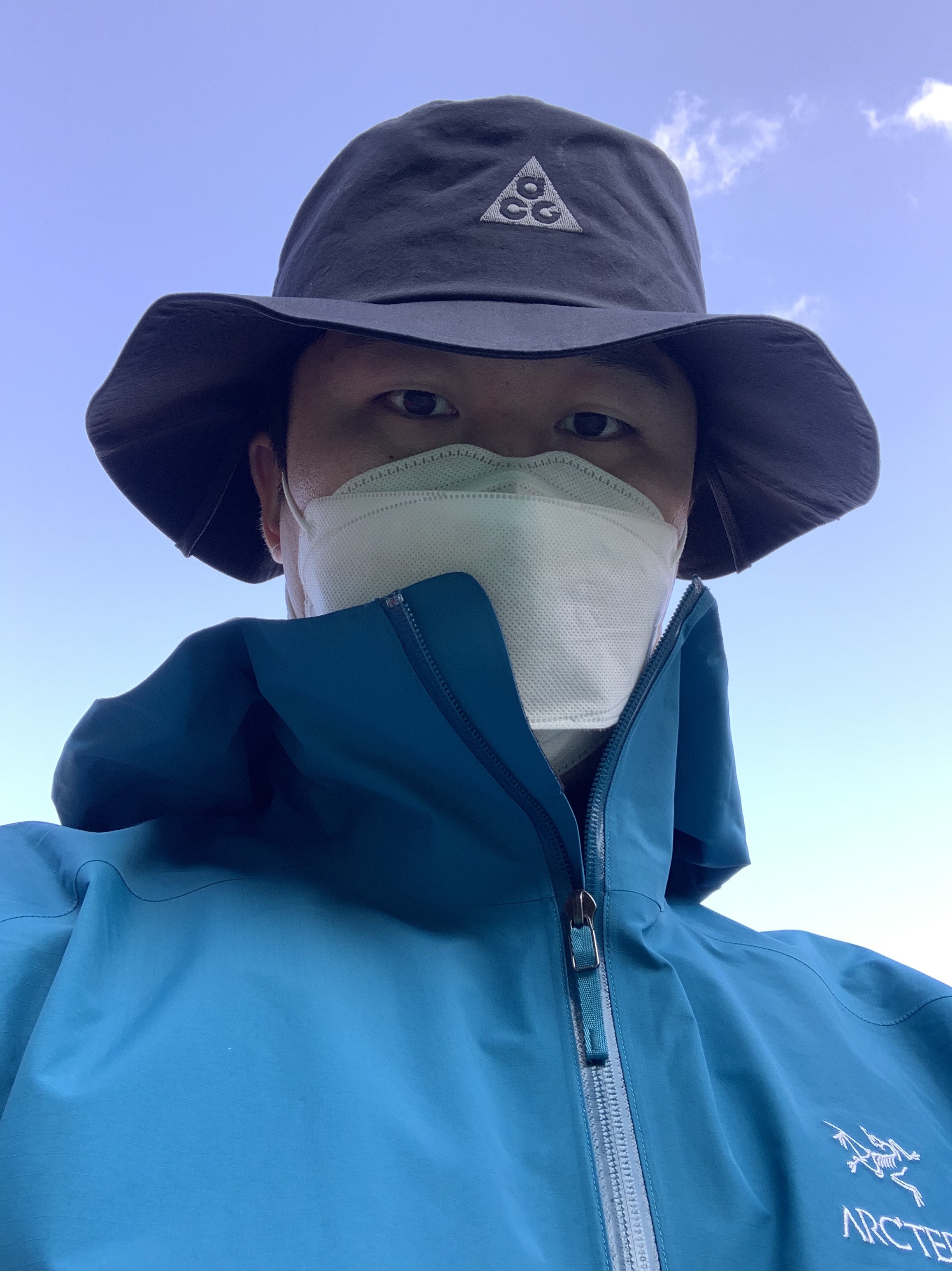 Nike NRG ACG Bucket Black, Arc'teryx Zeta SL Jacket Frenetic 착용 스타일 - 5