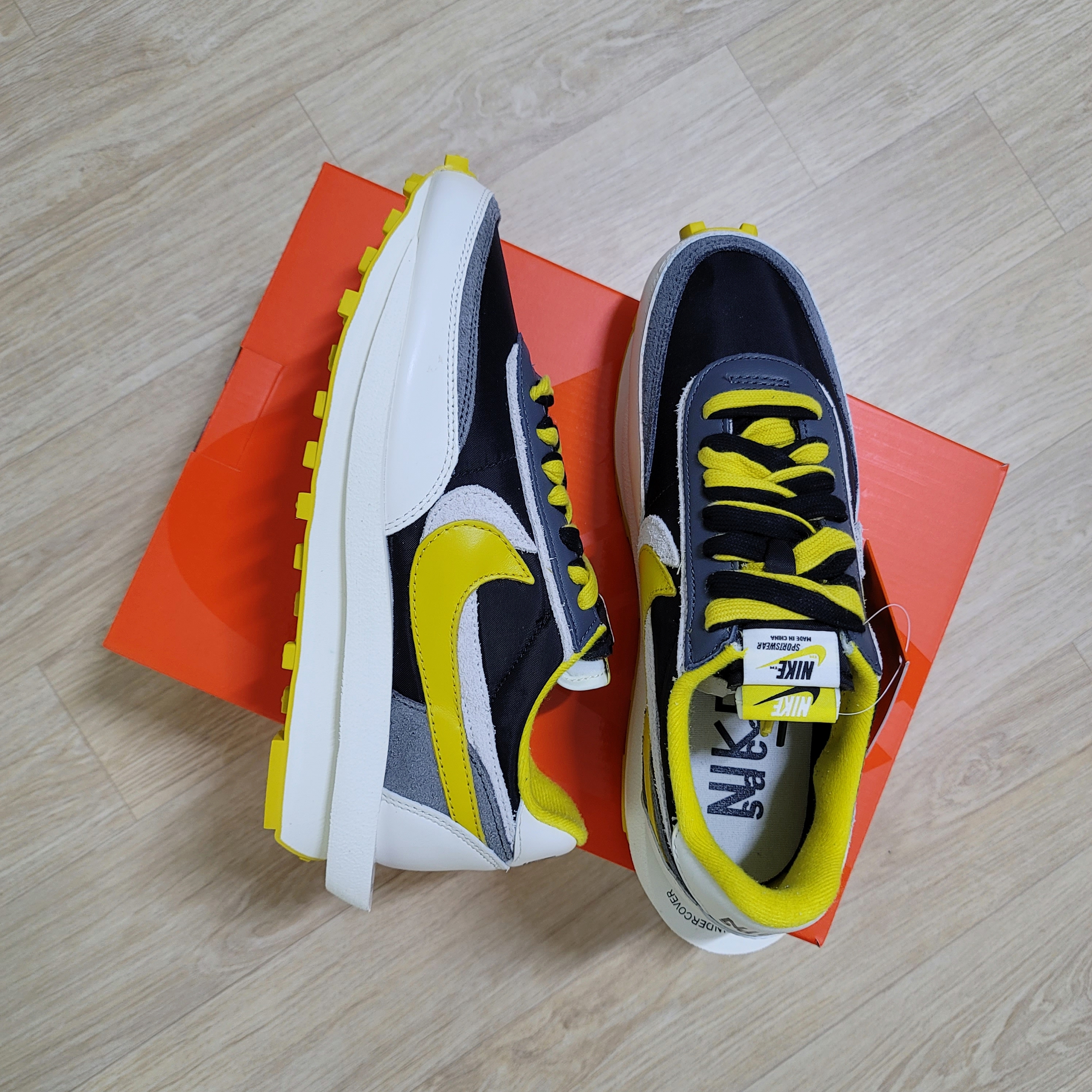 Nike x Sacai x Undercover LDWaffle Black Bright Citron 착용 스타일 - 1