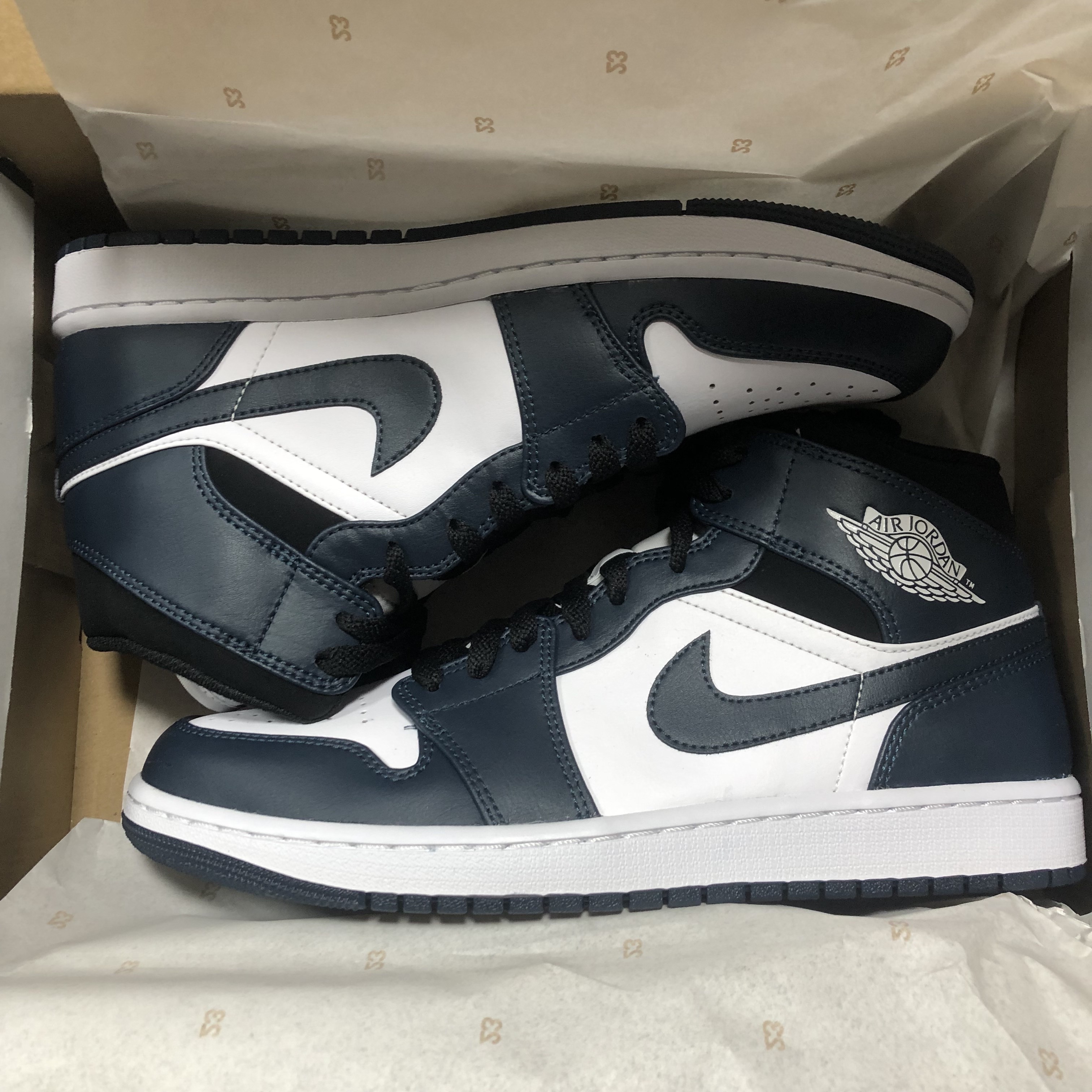 Jordan 1 Mid Dark Teal 착용 스타일