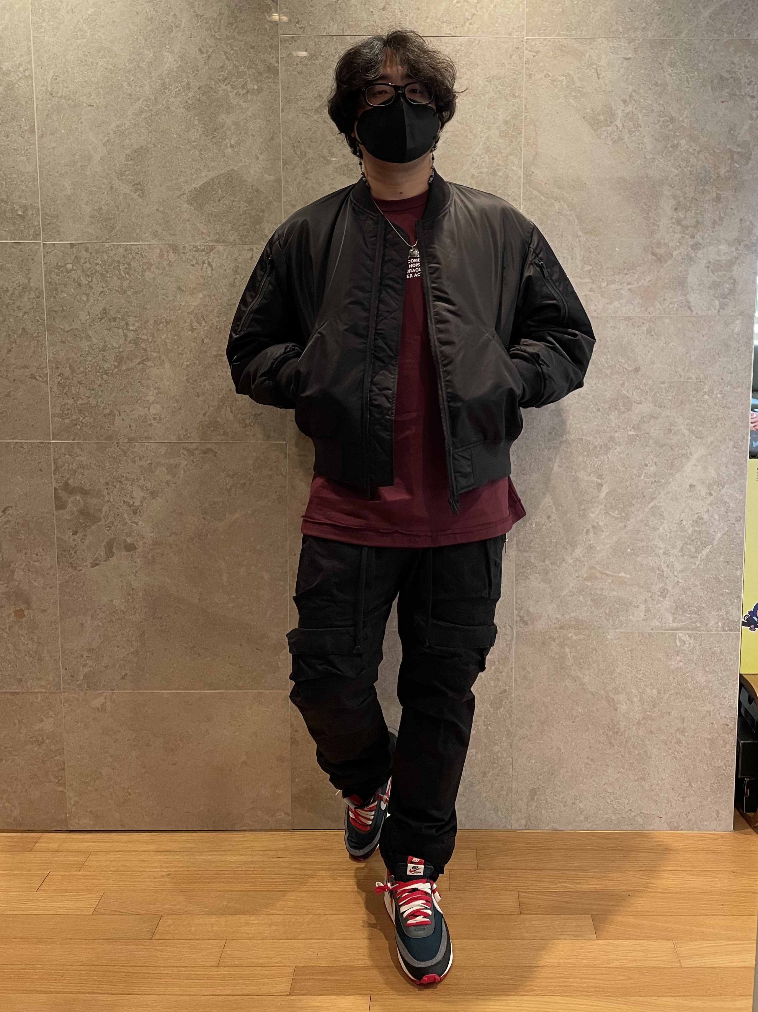 Nike x Sacai x Undercover LDWaffle Midnight Spruce University Red 착용 스타일 - 2