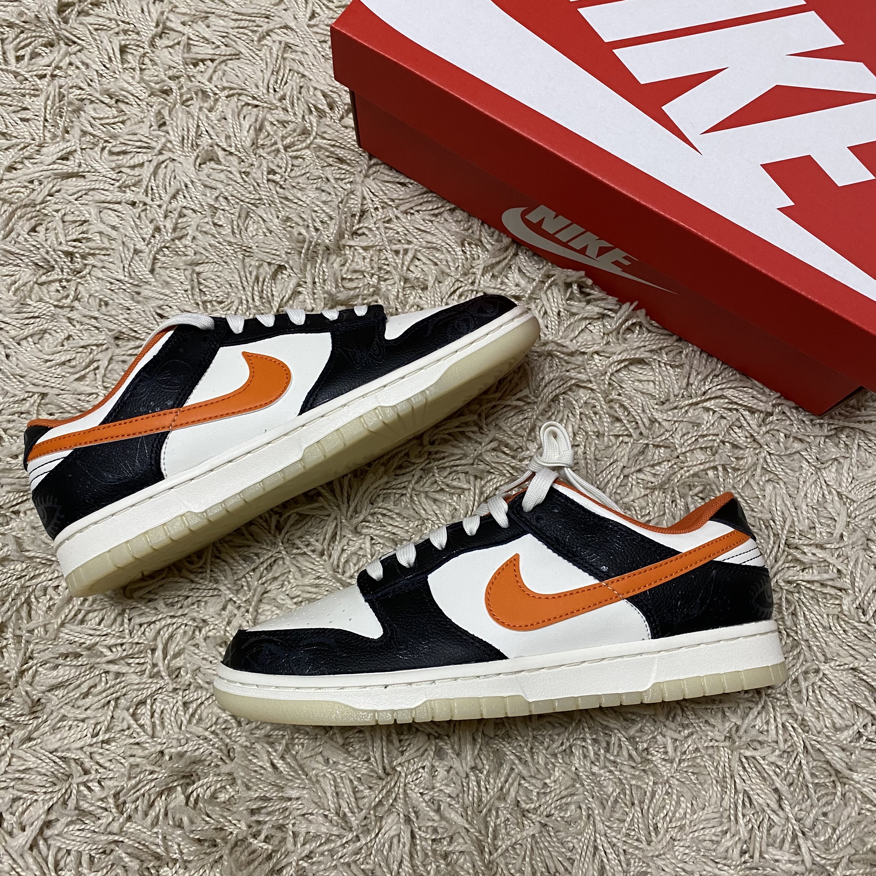 Nike Dunk Low Retro PRM Halloween 착용 스타일