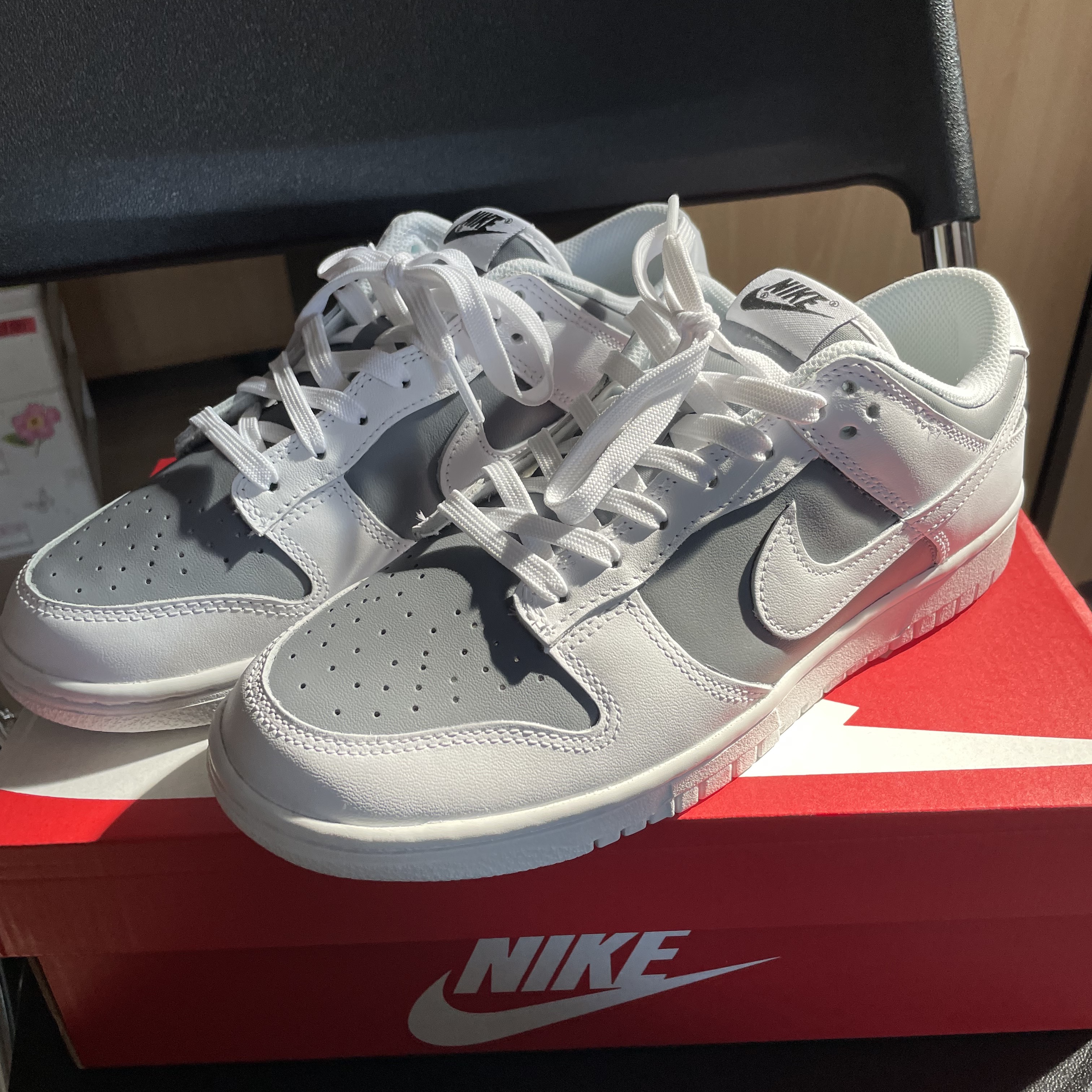 (W) Nike Dunk Low Triple White 착용 스타일 - 1