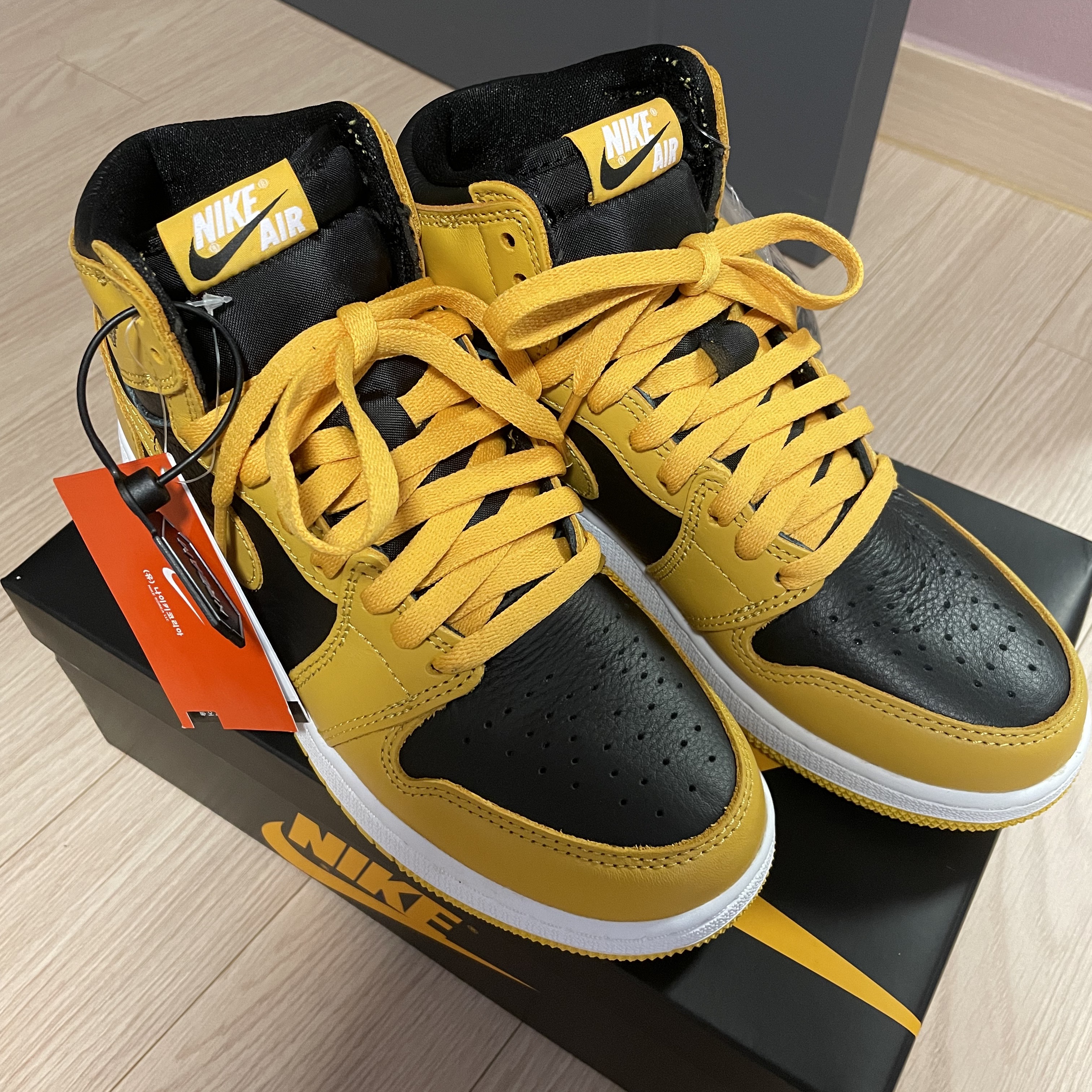 (GS) Jordan 1 Retro High OG Pollen 착용 스타일