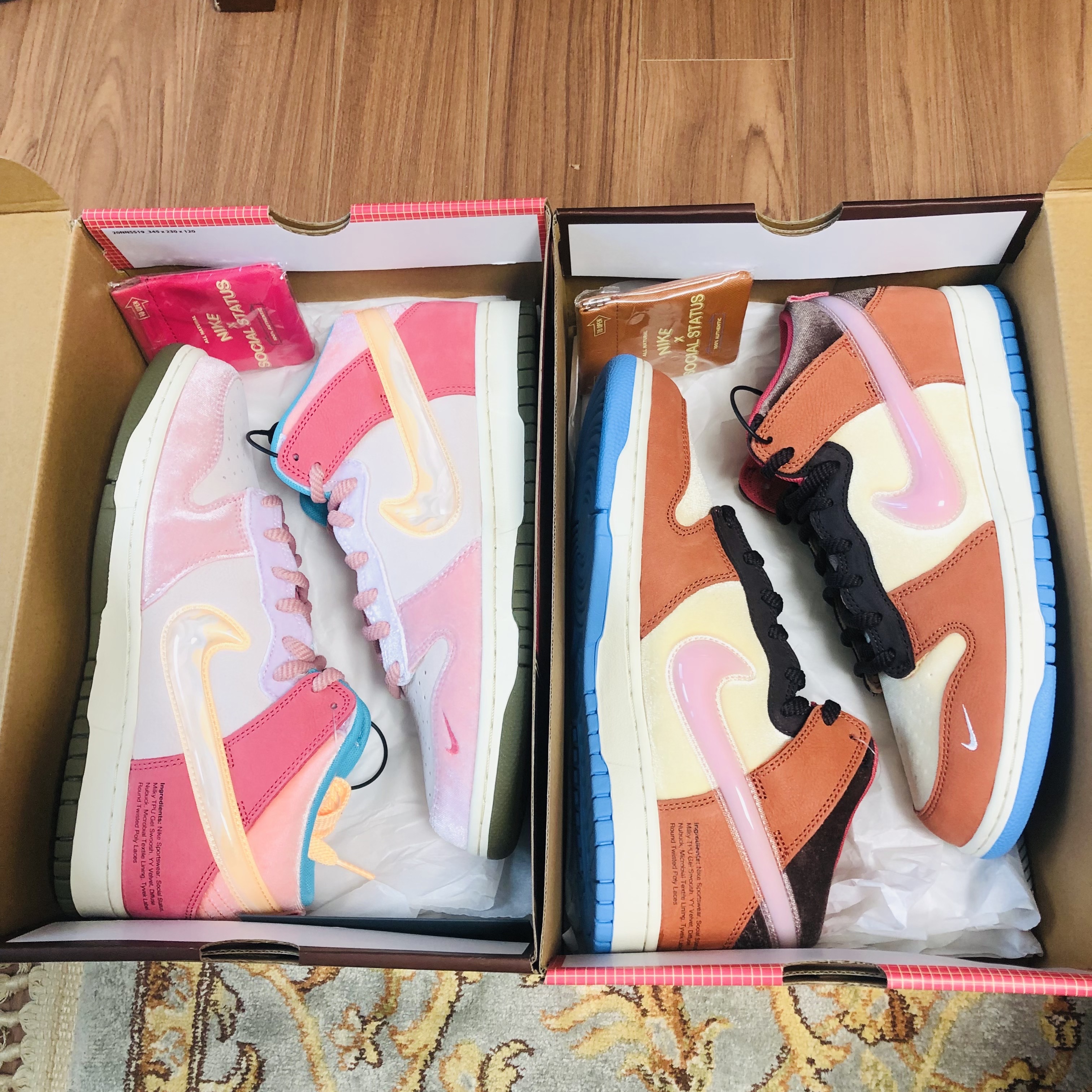 Nike x Social Status Dunk Mid Free Lunch Strawberry Milk, Nike x Social Status Dunk Mid Free Lunch Chocolate Milk 착용 스타일 - 4