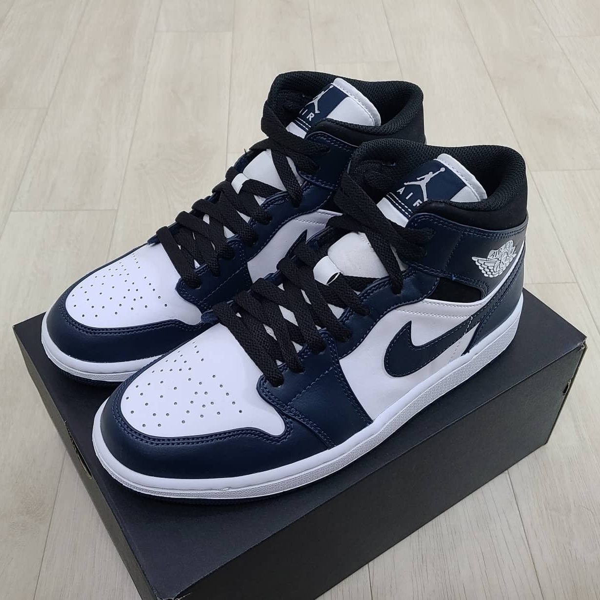 Jordan 1 Mid Dark Teal, Jordan 1 Low Dark Teal 착용 스타일 - 2