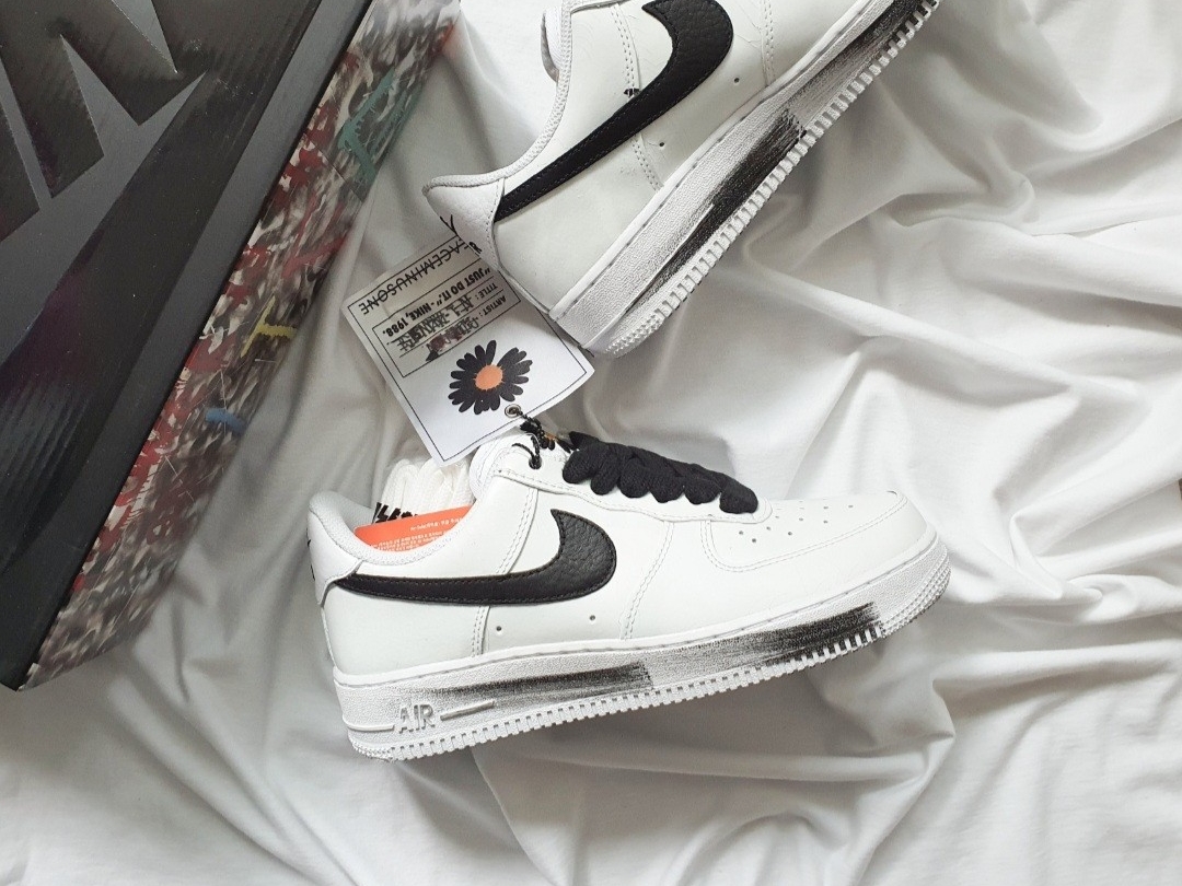 Nike x Peaceminusone Air Force 1 Low Para-Noise 2.0 착용 스타일 - 5