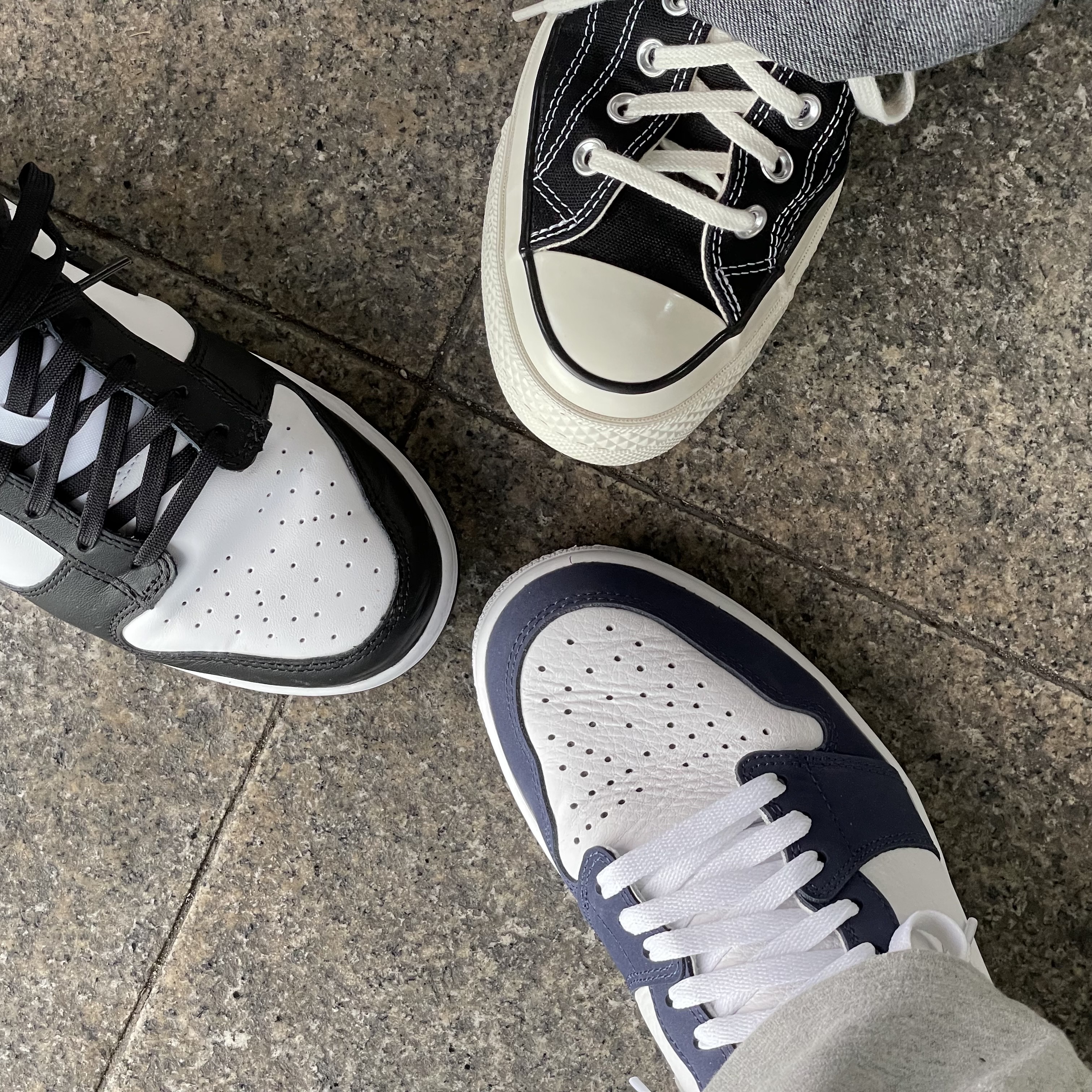 Nike Dunk Low Retro Black, Jordan 1 Retro High OG CO.JP Midnight Navy 착용 스타일 - 2