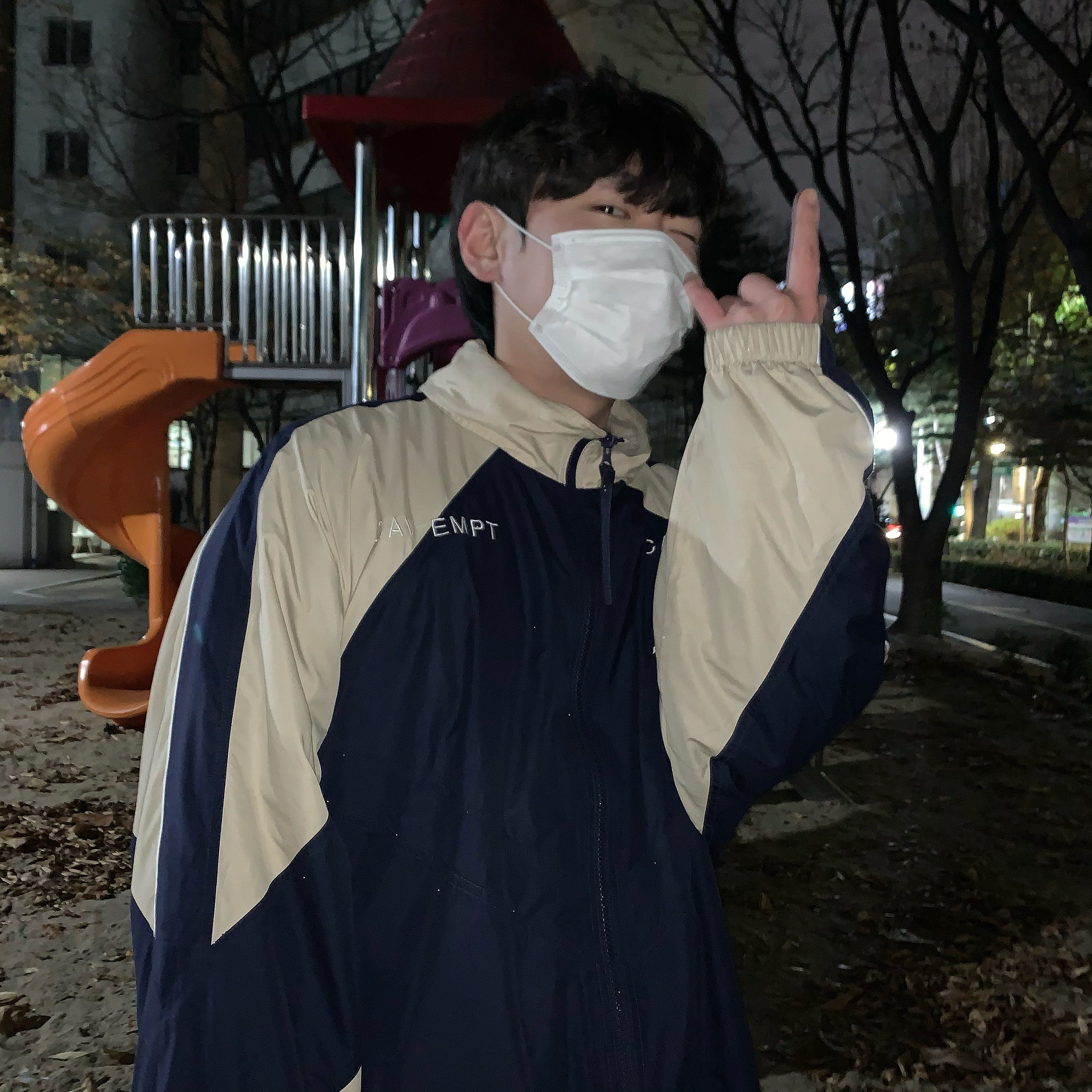 Nike x Cav Empt Track Jacket Navy, Nike x Cav Empt Track Pants Navy 착용 스타일