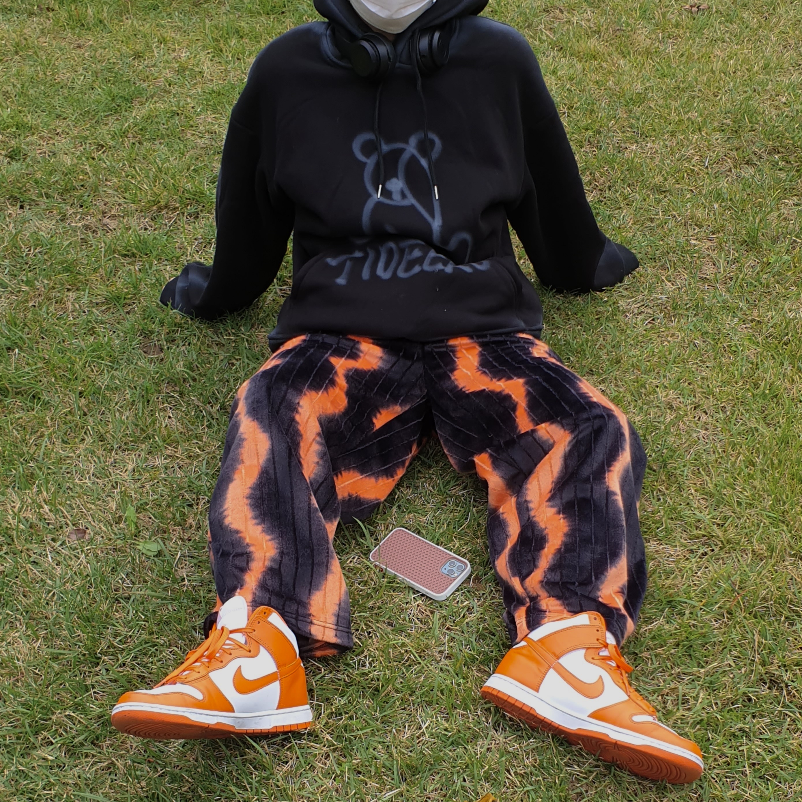 Nike Dunk High Retro Orange Blaze 착용 스타일 - 2