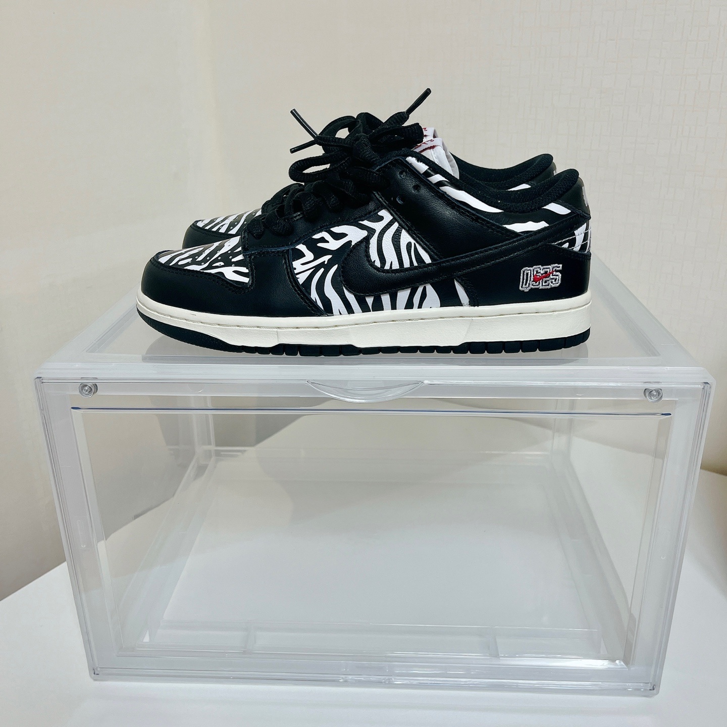 Nike x Quartersnacks SB Dunk Low Zebra Cake 착용 스타일 - 2