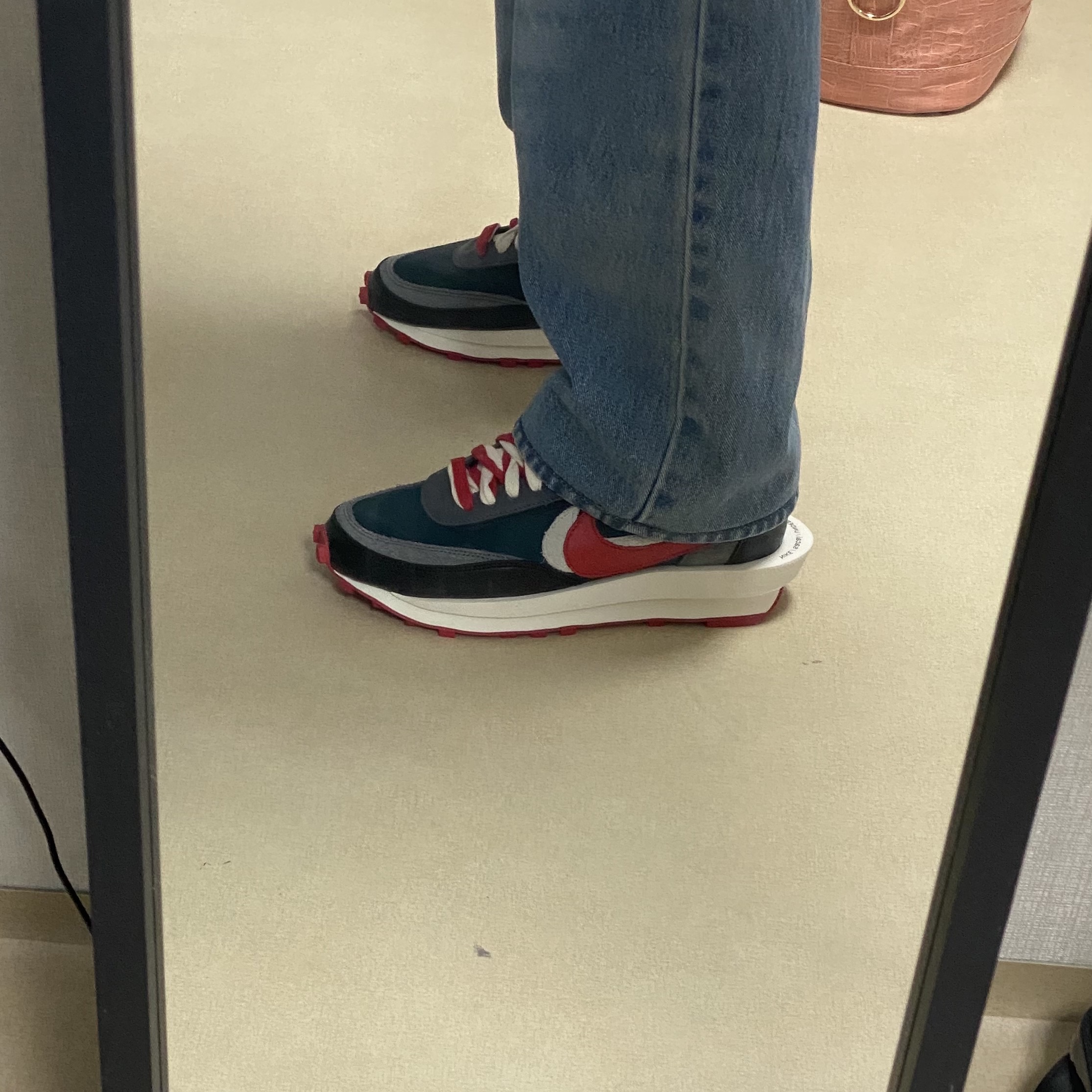 Nike x Sacai x Undercover LDWaffle Midnight Spruce University Red 착용 스타일 - 1