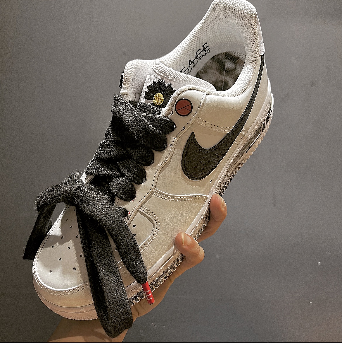 Nike x Peaceminusone Air Force 1 Low Para-Noise 2.0 착용 스타일 - 1