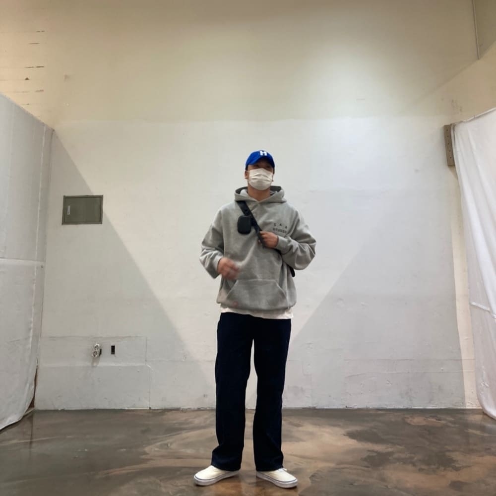 IAB Studio x Hyundai Mobis Hoodie 착용 스타일 - 2