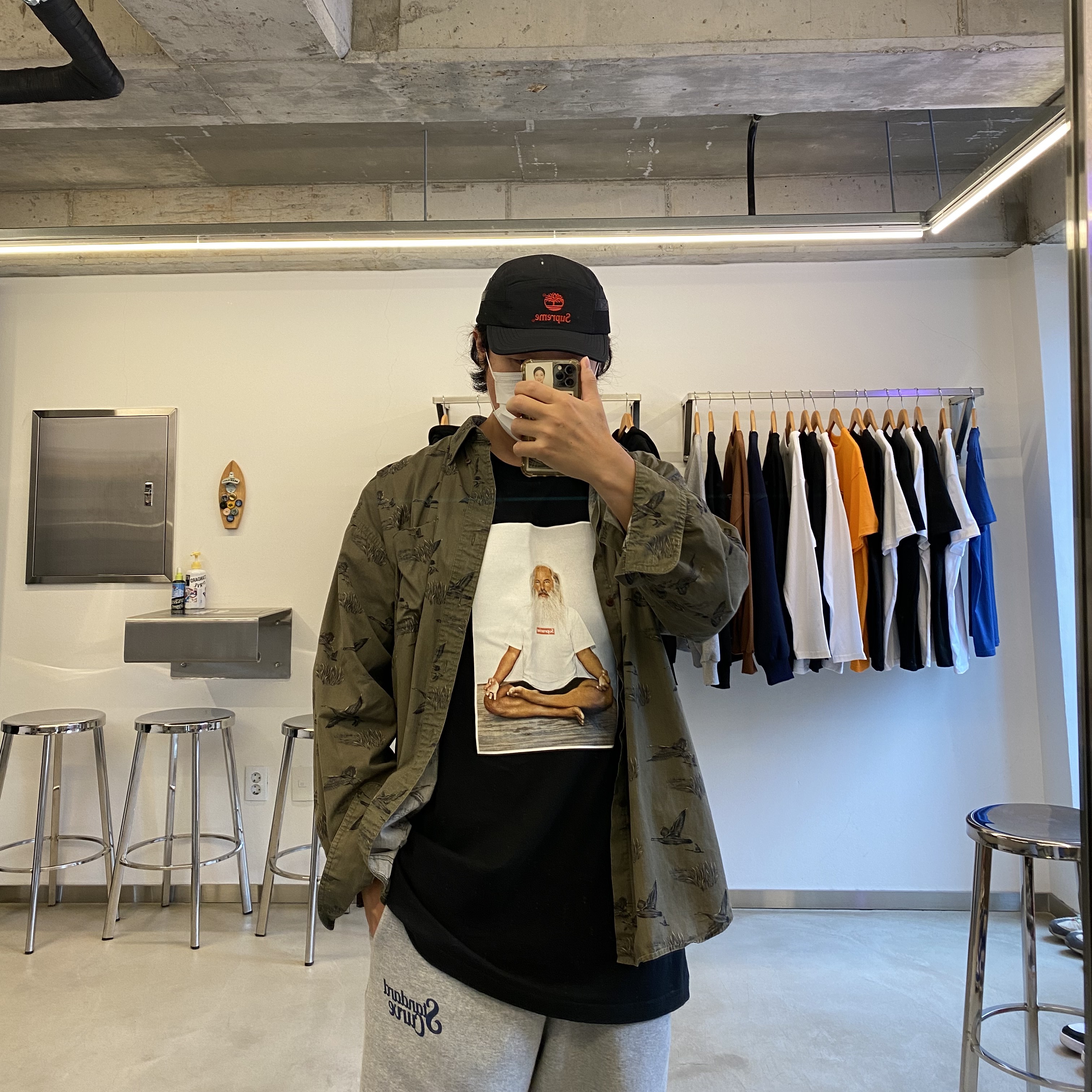 Nike Air Force 1 B Silver Snake, Supreme x Timberland Camp Cap Black - 21SS 착용 스타일 - 2