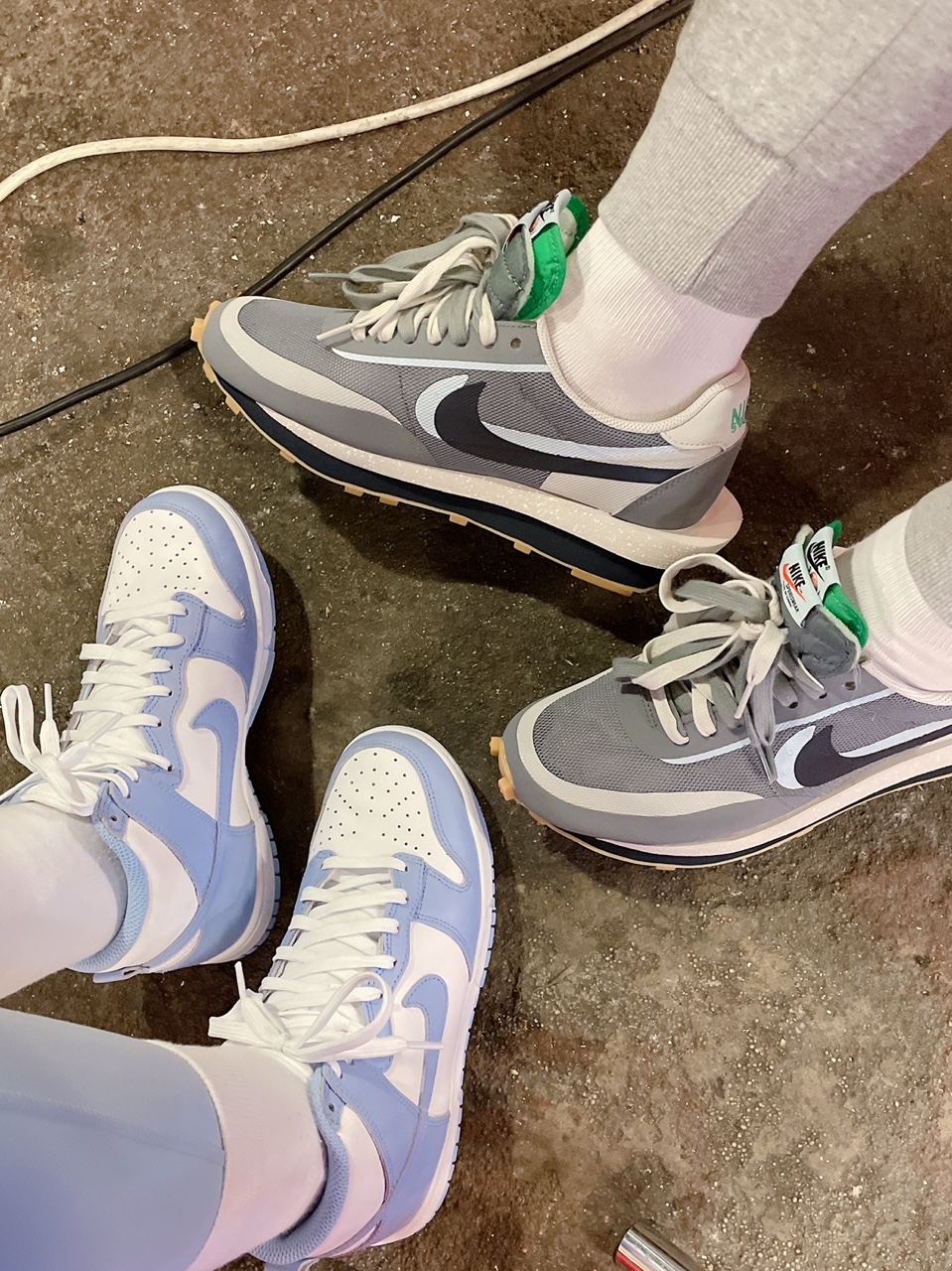 (W) Nike Dunk High Aluminum, Nike x Sacai x Clot LDWaffle Cool Grey 착용 스타일 - 2