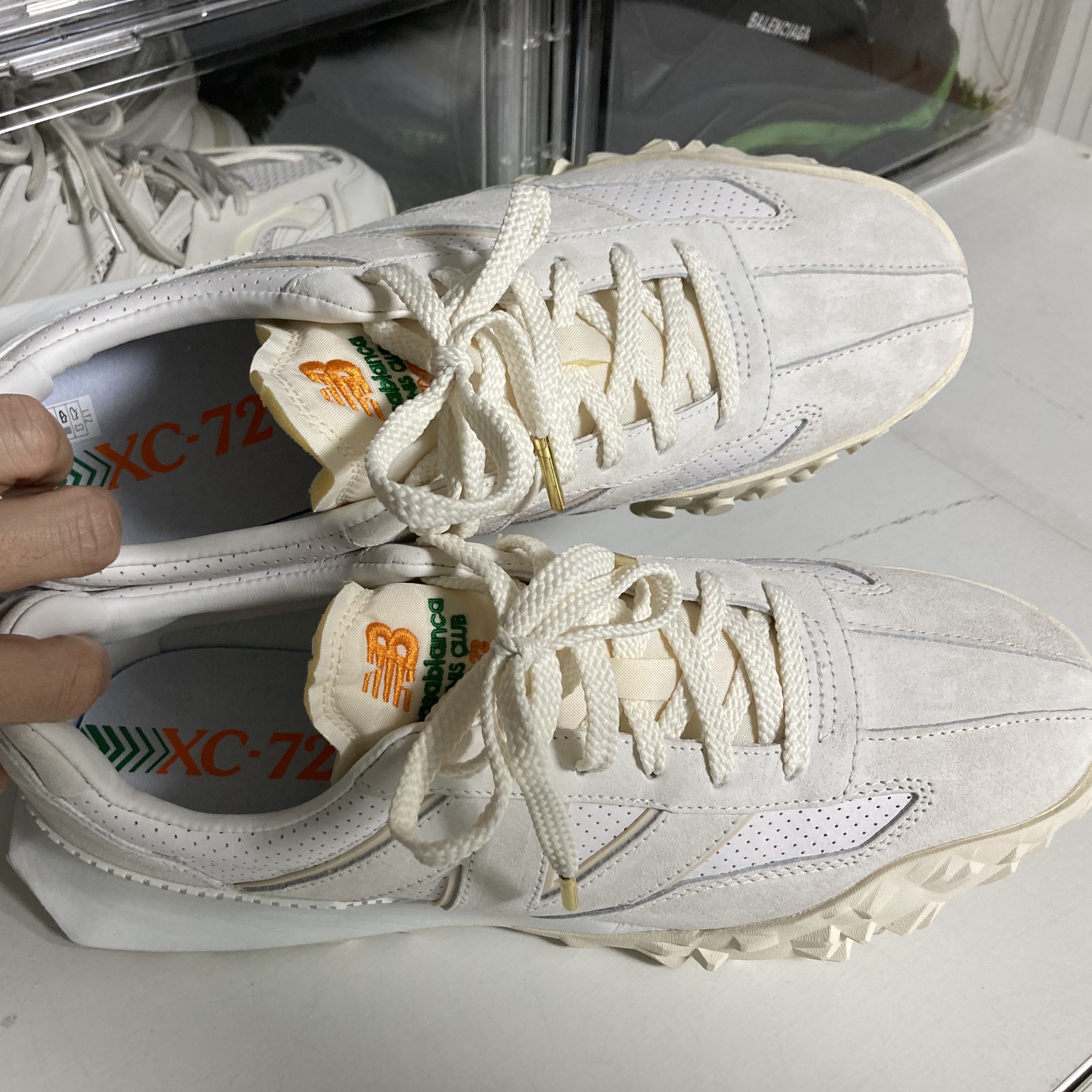 New Balance x Casablanca XC-72 Marshmallow Brilliant White 착용 스타일 - 2