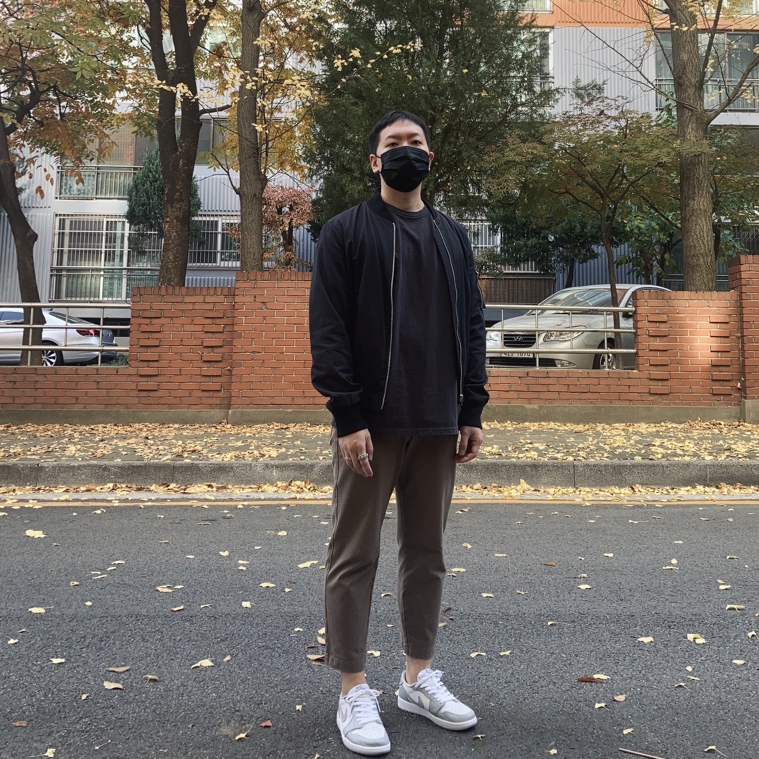 Jordan 1 Low OG Neutral Grey 착용 스타일