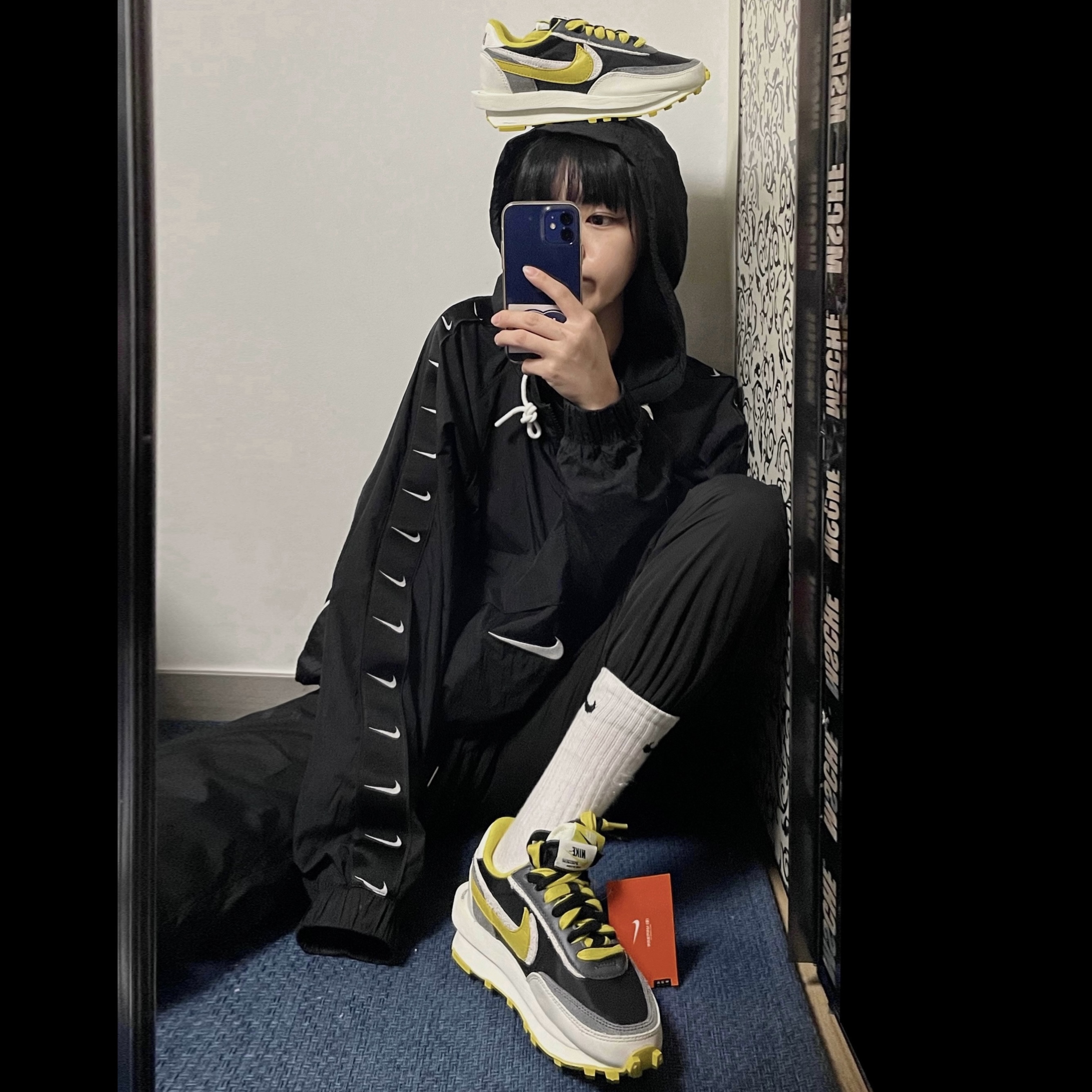 Nike x Sacai x Undercover LDWaffle Black Bright Citron 착용 스타일