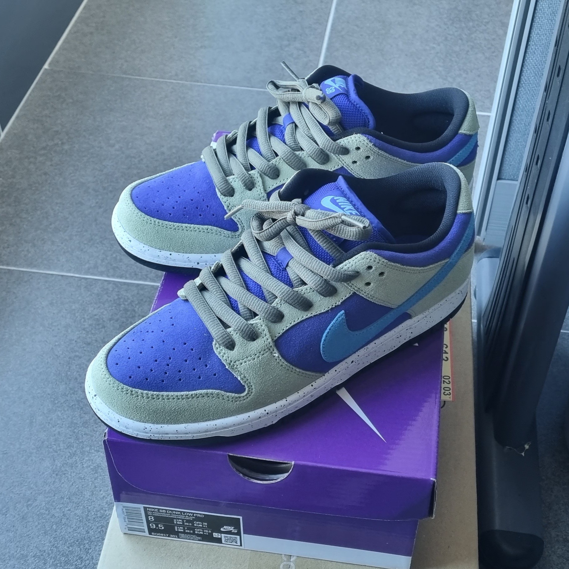 Nike SB Dunk Low Pro Celadon 착용 스타일
