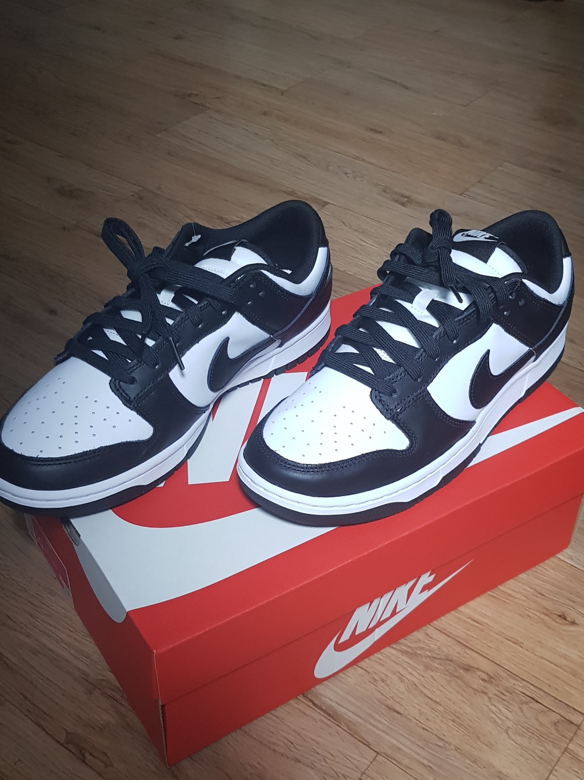 Nike Dunk Low Retro Black 착용 스타일 - 3