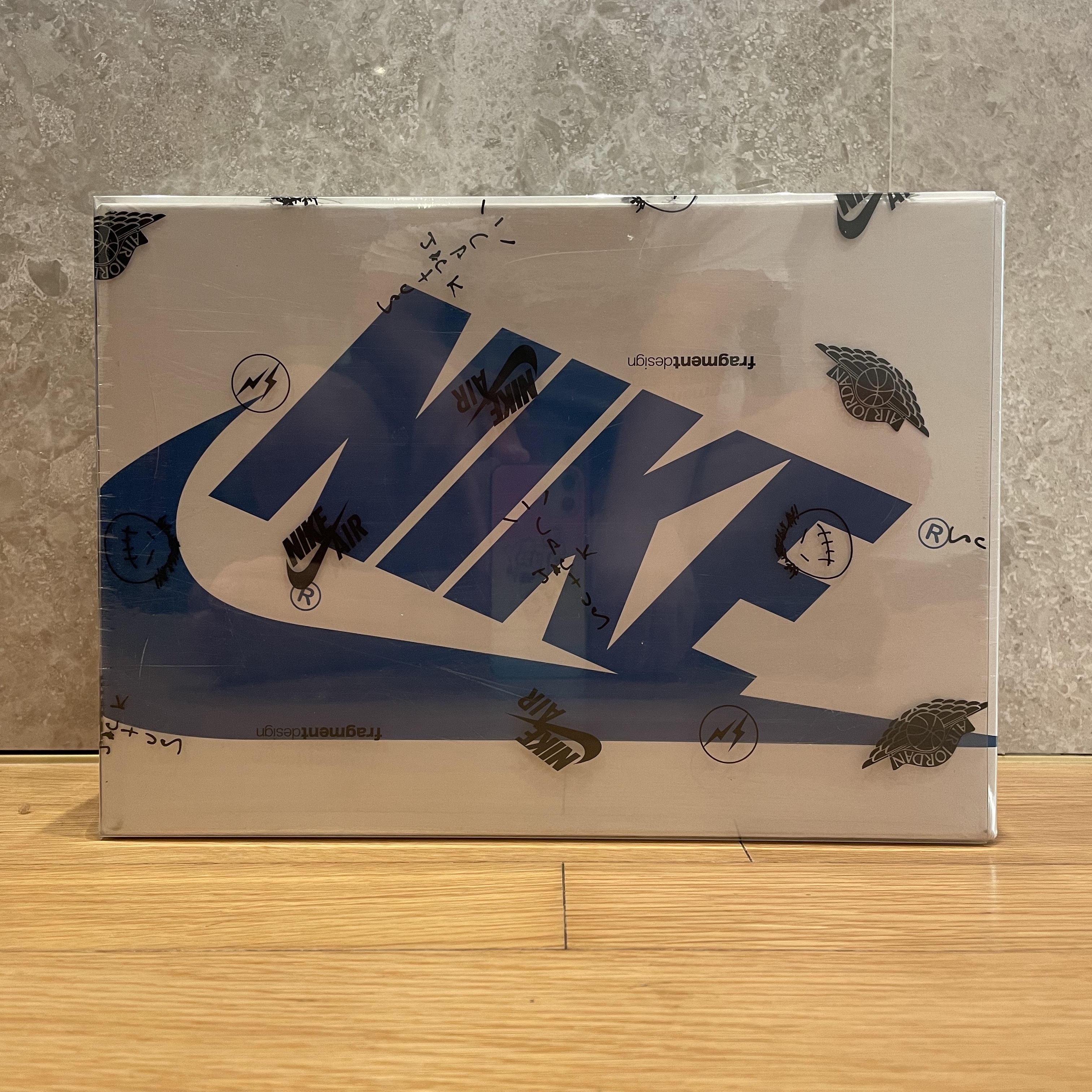 Jordan 1 x Travis Scott x Fragment Retro Low OG SP Military Blue 착용 스타일 - 2