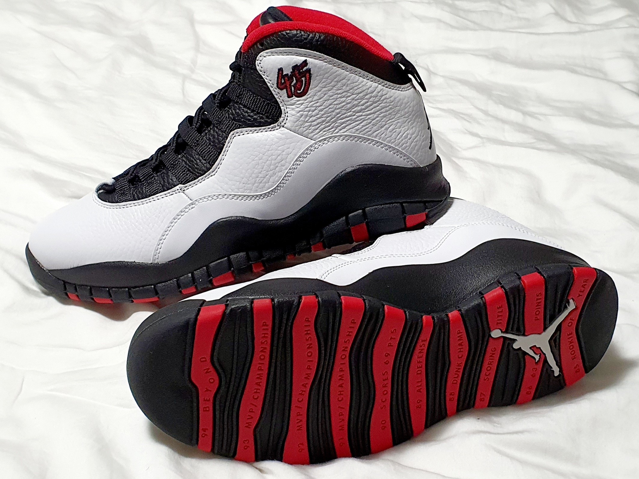 Jordan 10 Retro Double Nickel 착용 스타일 - 1