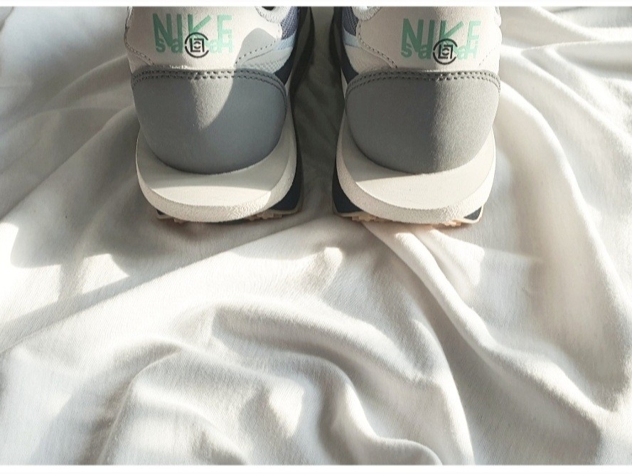 Nike x Sacai x Clot LDWaffle Cool Grey 착용 스타일 - 5