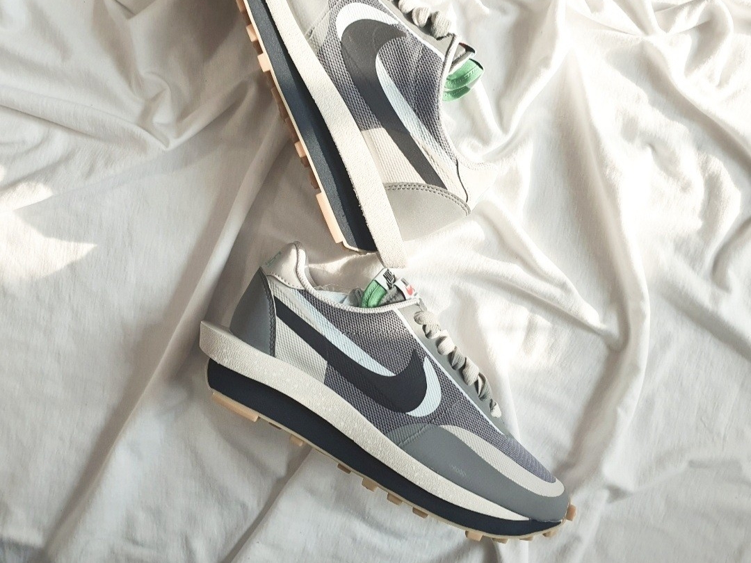 Nike x Sacai x Clot LDWaffle Cool Grey 착용 스타일 - 2