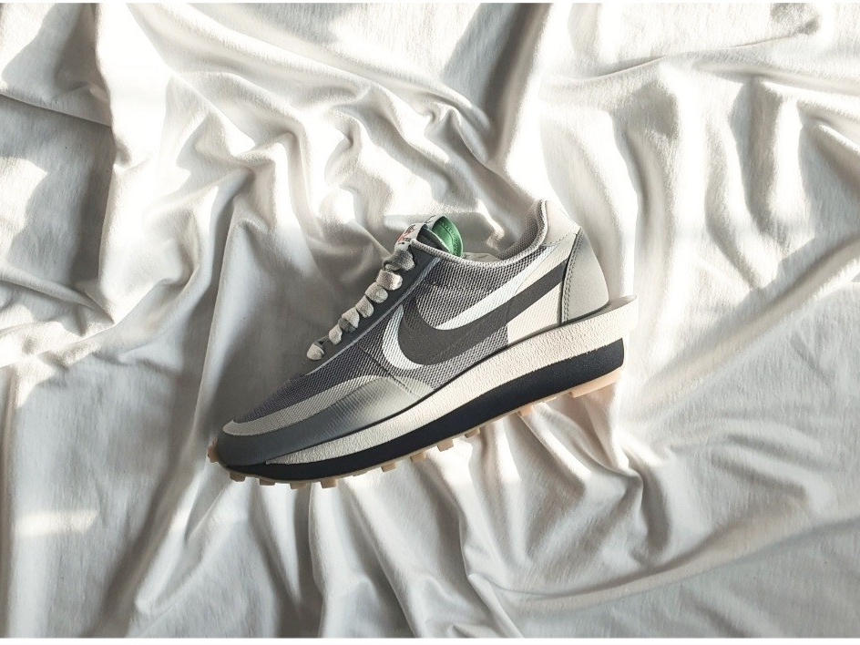 Nike x Sacai x Clot LDWaffle Cool Grey 착용 스타일 - 3