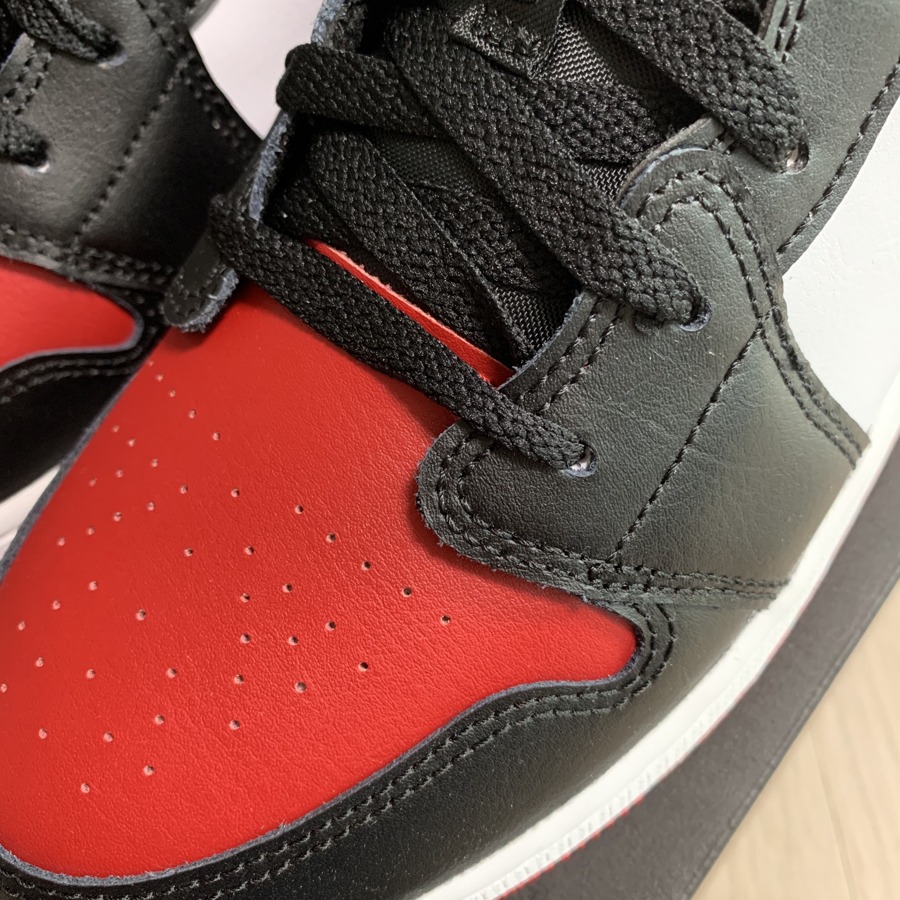 (GS) Jordan 1 Low Bred Toe 착용 스타일 - 2
