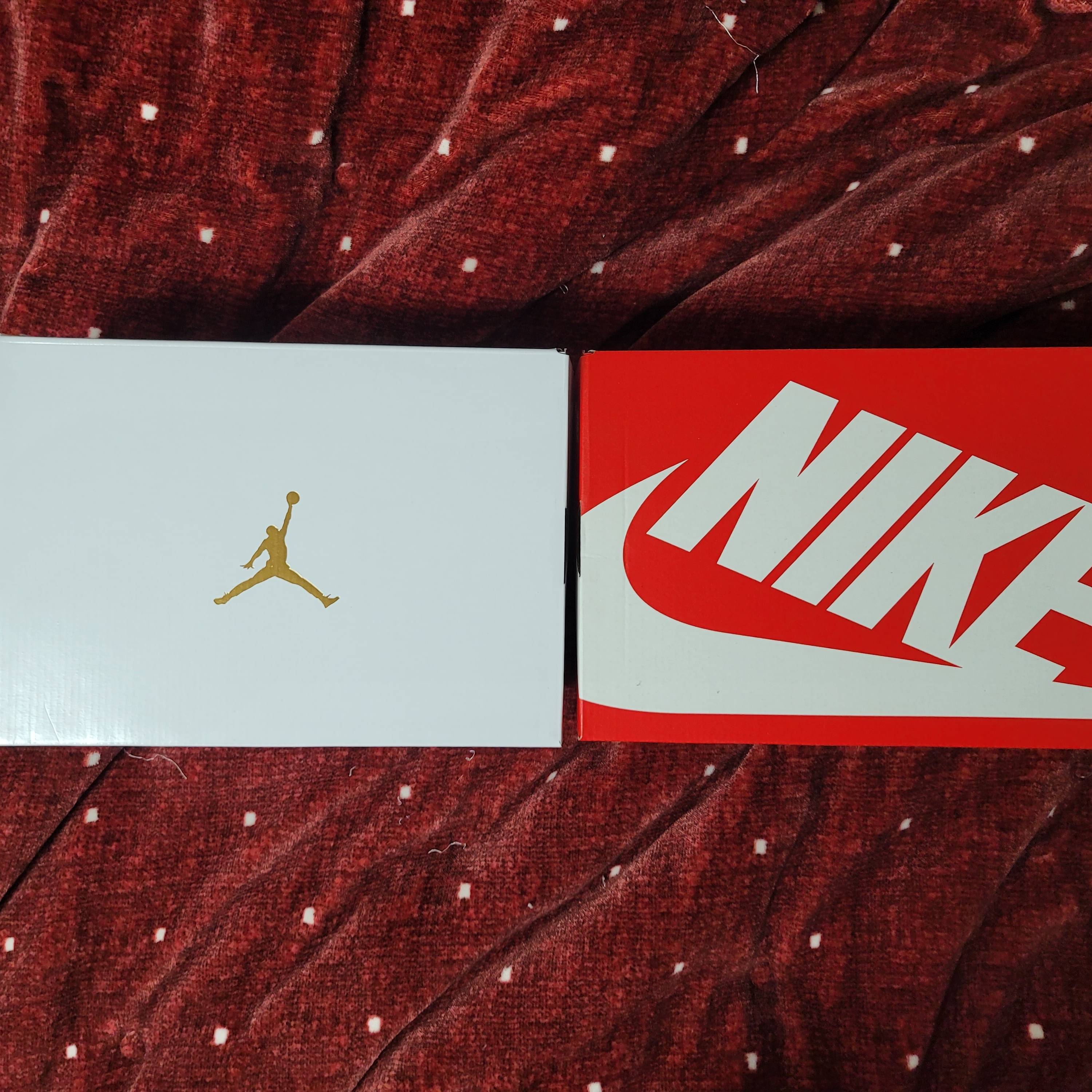 (W) Jordan 1 Mid Grey Fog, Nike Dunk Low Retro Black 착용 스타일 - 1