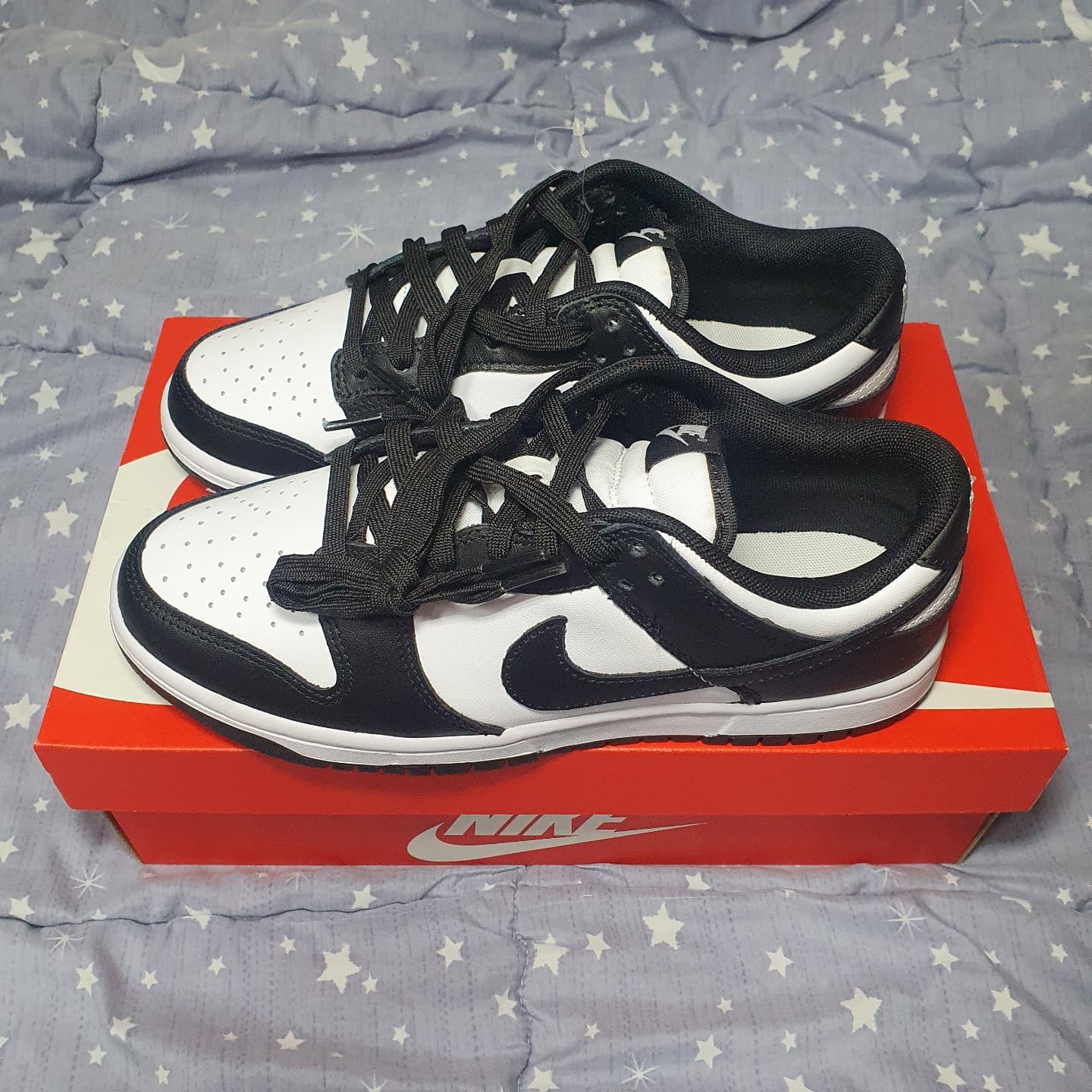 Nike Dunk Low Retro Black 착용 스타일 - 2
