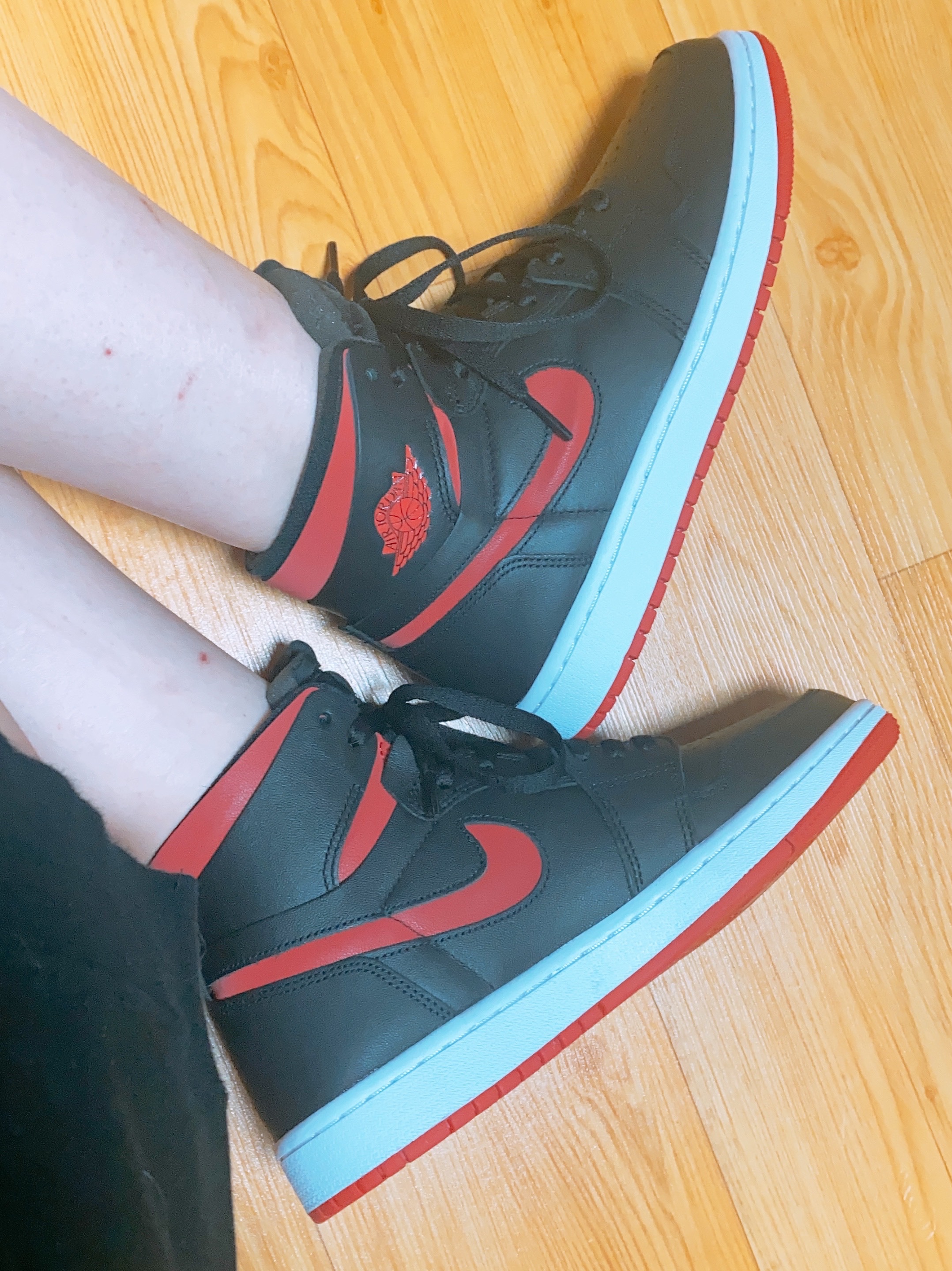(W) Jordan 1 Zoom Air CMFT Bred 착용 스타일 - 3