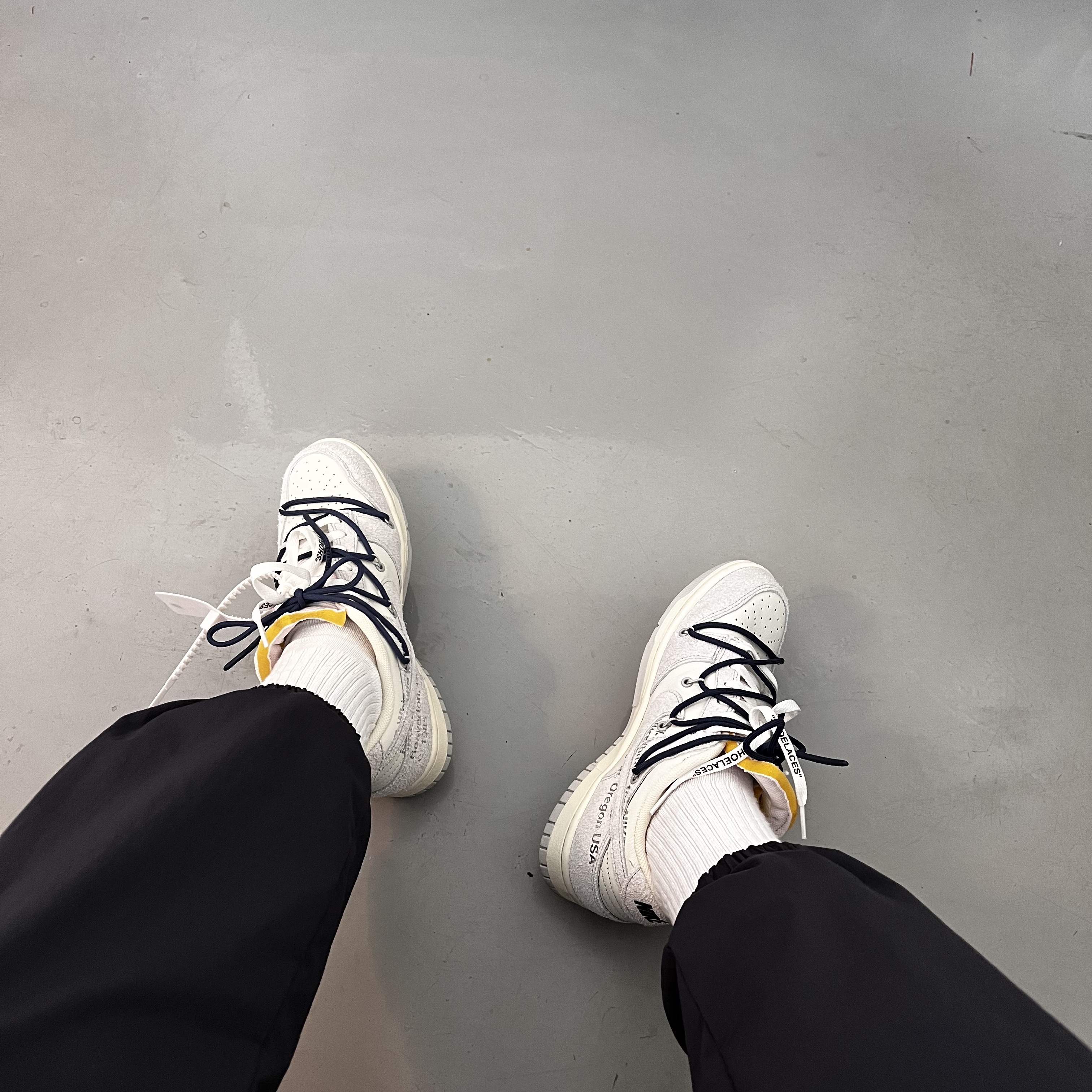 Nike x Off-White Dunk Low The 50 - Lot 18 착용 스타일