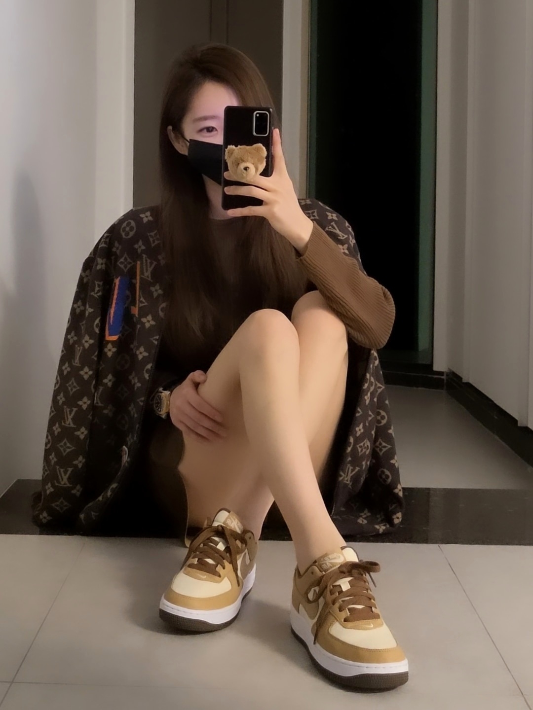 Nike Air Force 1 Low QS Acorn 2021 착용 스타일 - 2