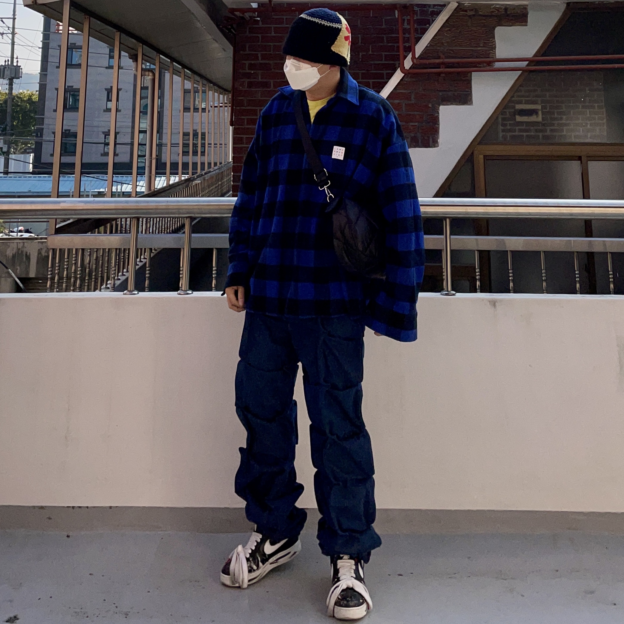 Nike x Peaceminusone Air Force 1 Low Para-Noise 착용 스타일
