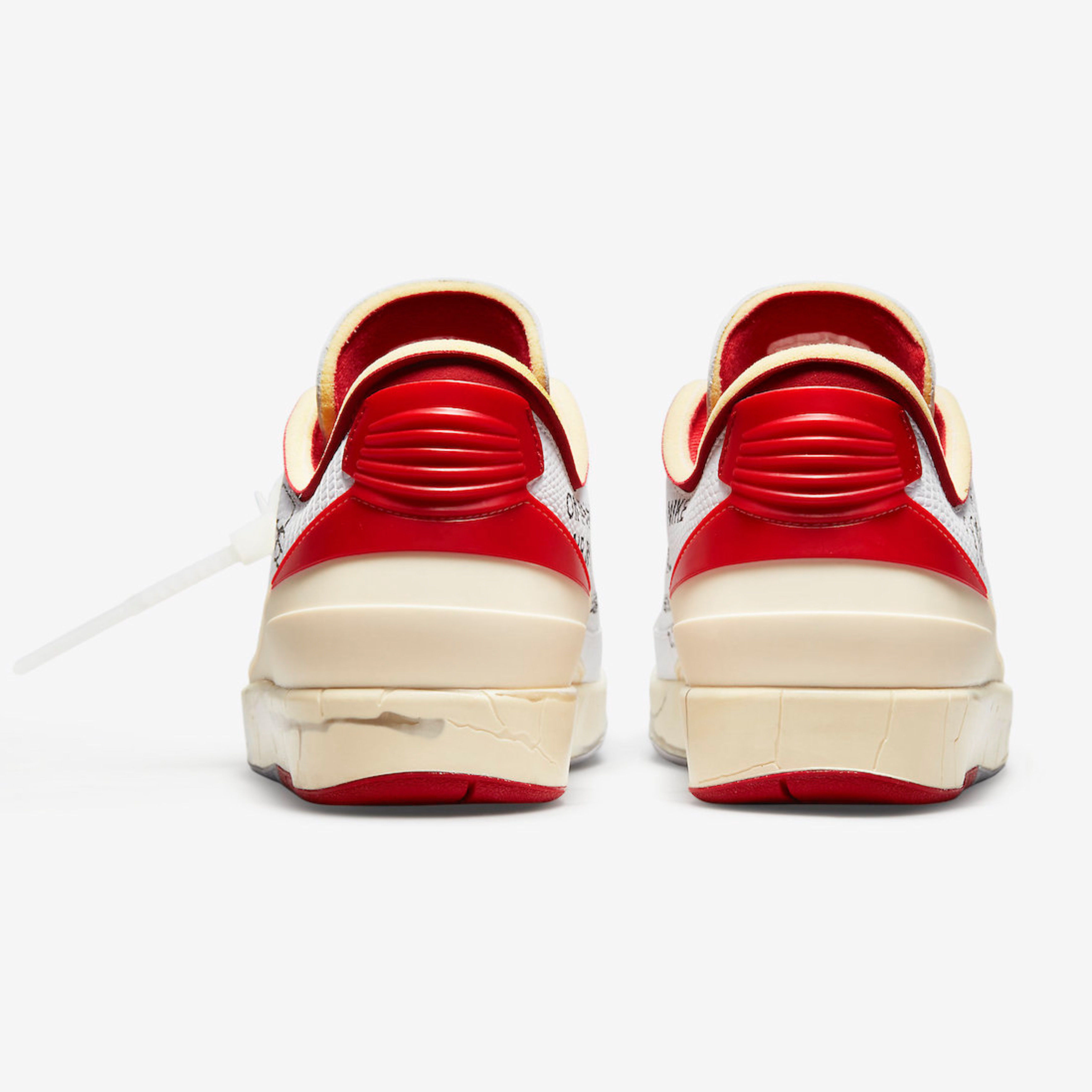 Jordan 2 x Off-White Retro Low SP White and Varsity Red, Jordan 2 x Off-White Retro Low SP Black and Varsity Royal 착용 스타일 - 5