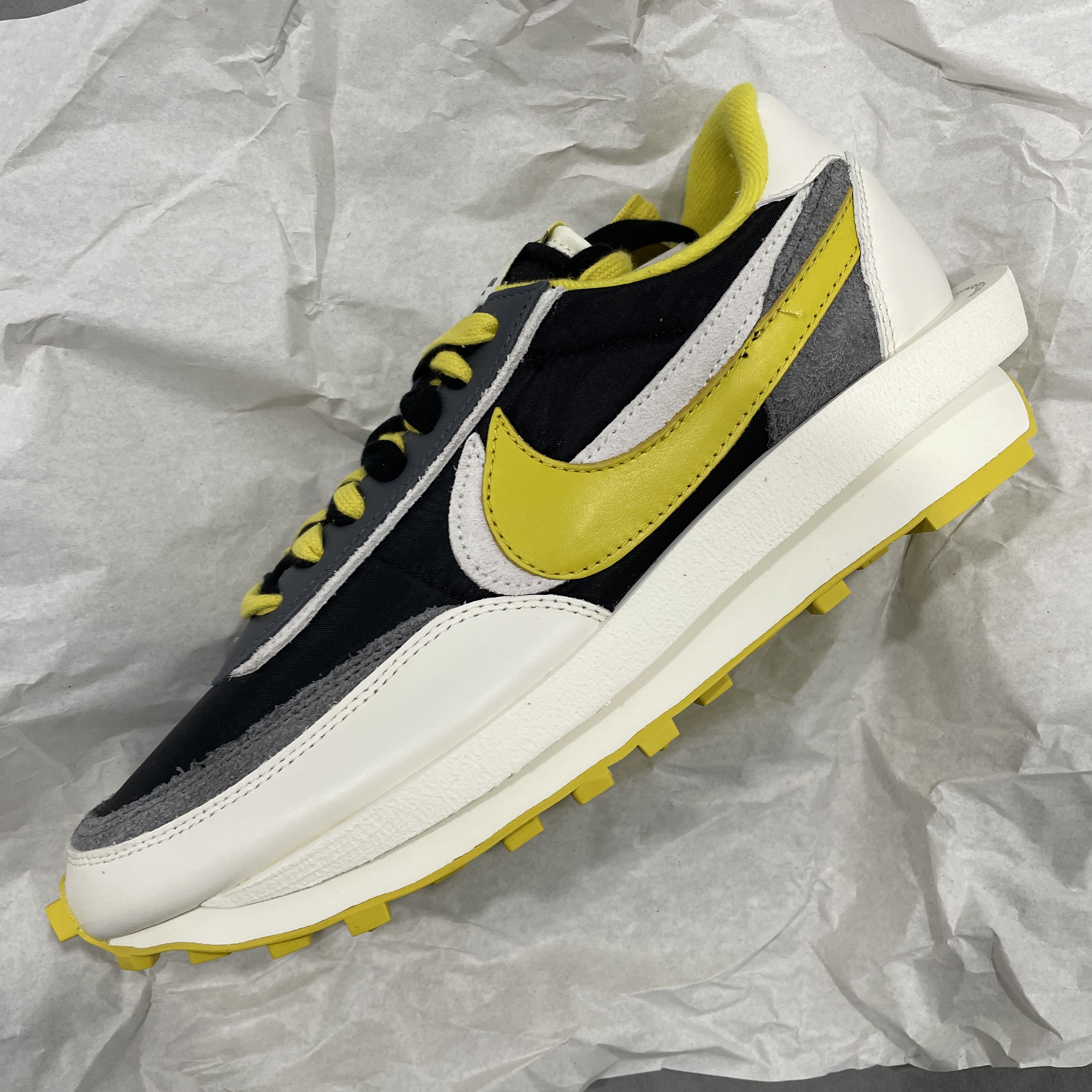 Nike x Sacai x Undercover LDWaffle Black Bright Citron 착용 스타일