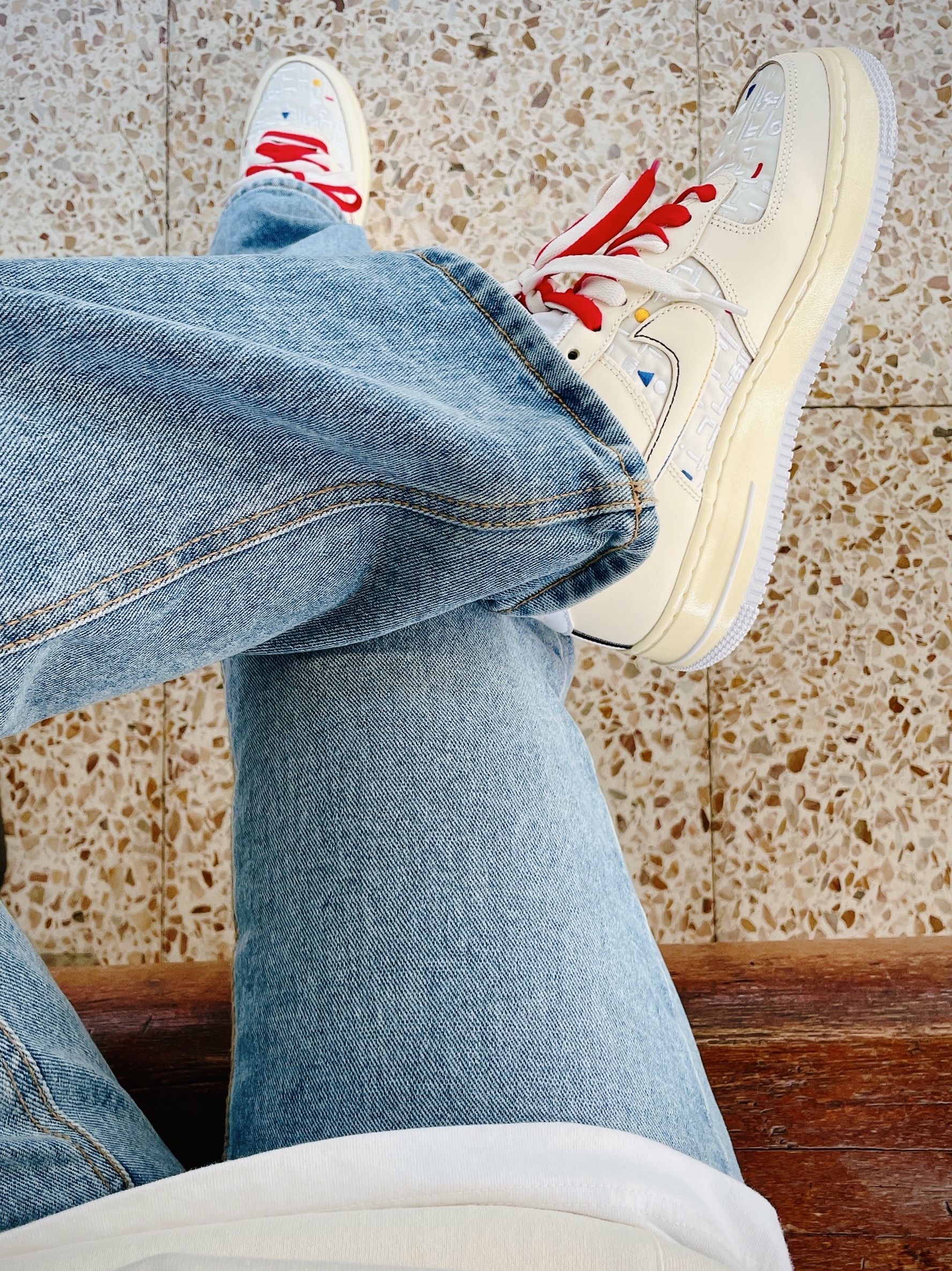 (W) Nike Air Force 1 '07 LV8 Hangul Day 착용 스타일