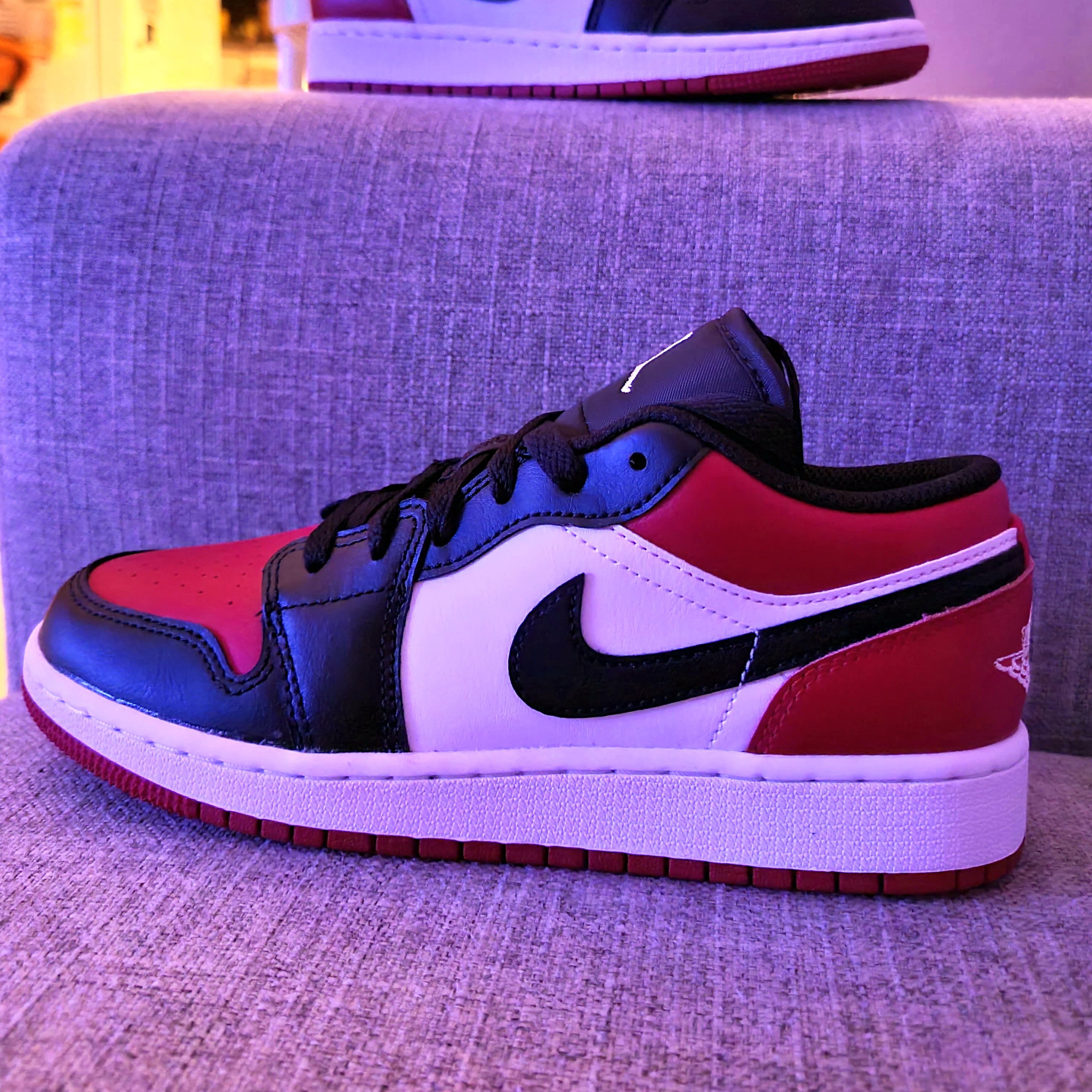 (GS) Jordan 1 Low Bred Toe 착용 스타일 - 3