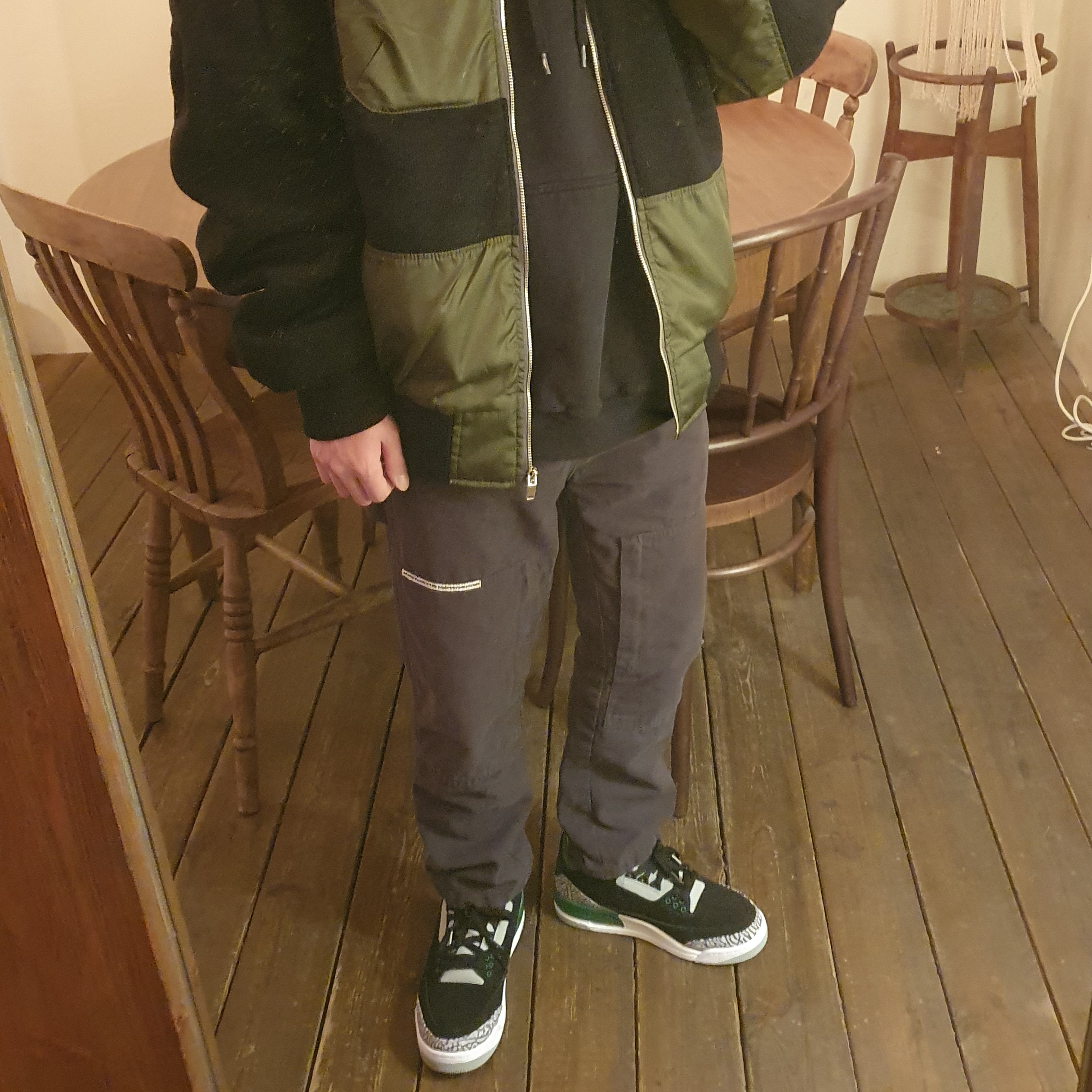 Jordan 3 Retro Pine Green 착용 스타일 - 2