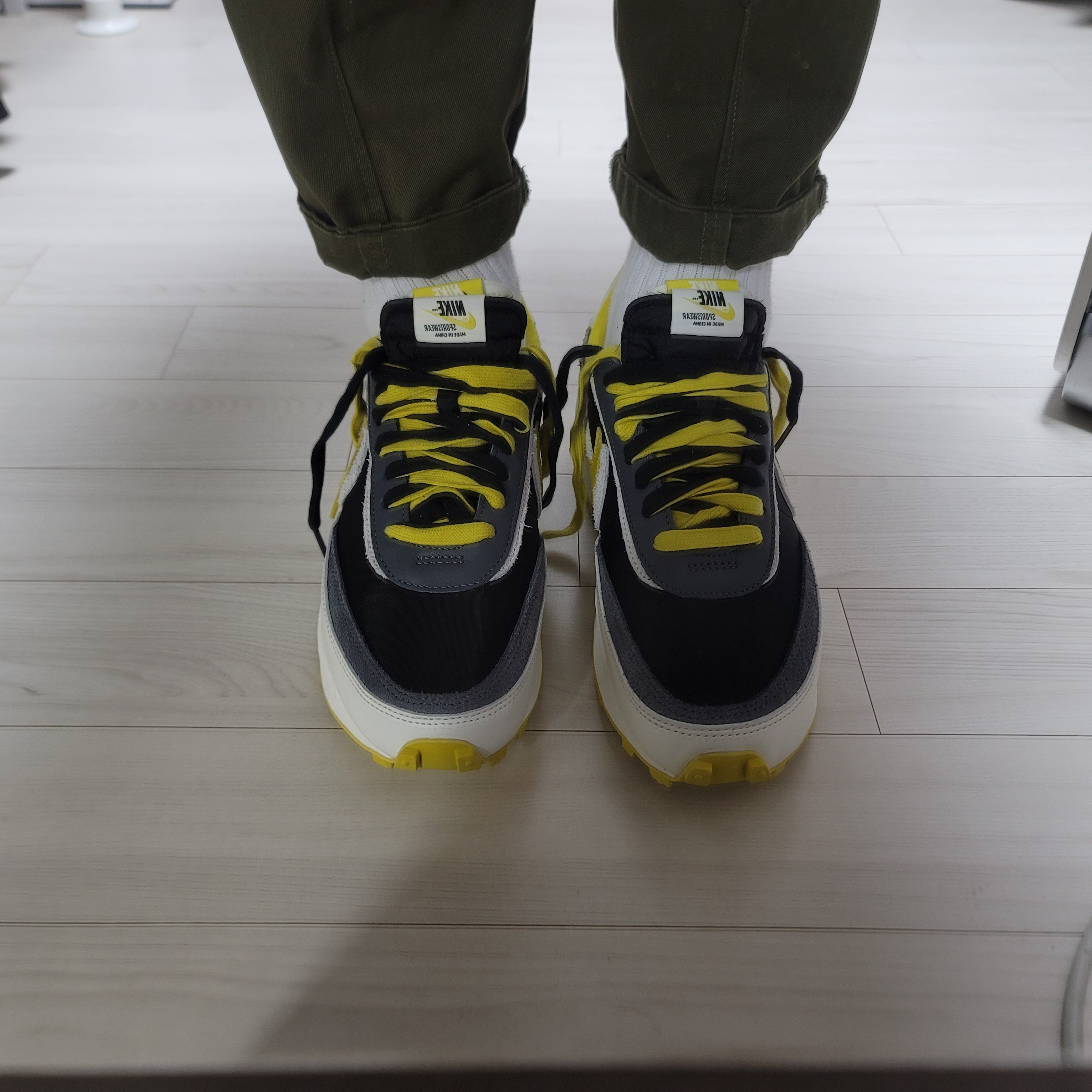 Nike x Sacai x Undercover LDWaffle Black Bright Citron 착용 스타일