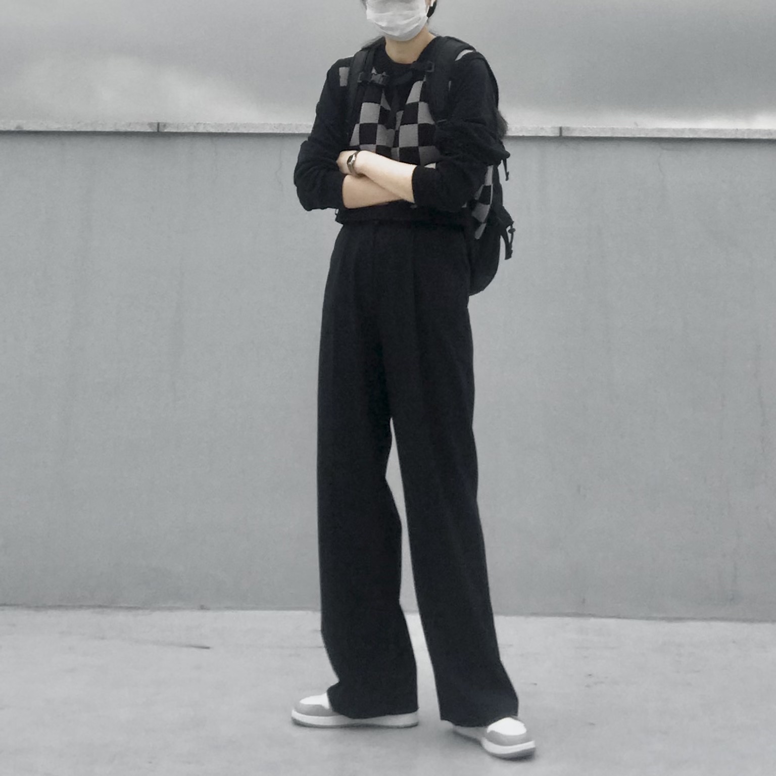 Jordan 1 Mid Light Smoke Grey 착용 스타일 - 2