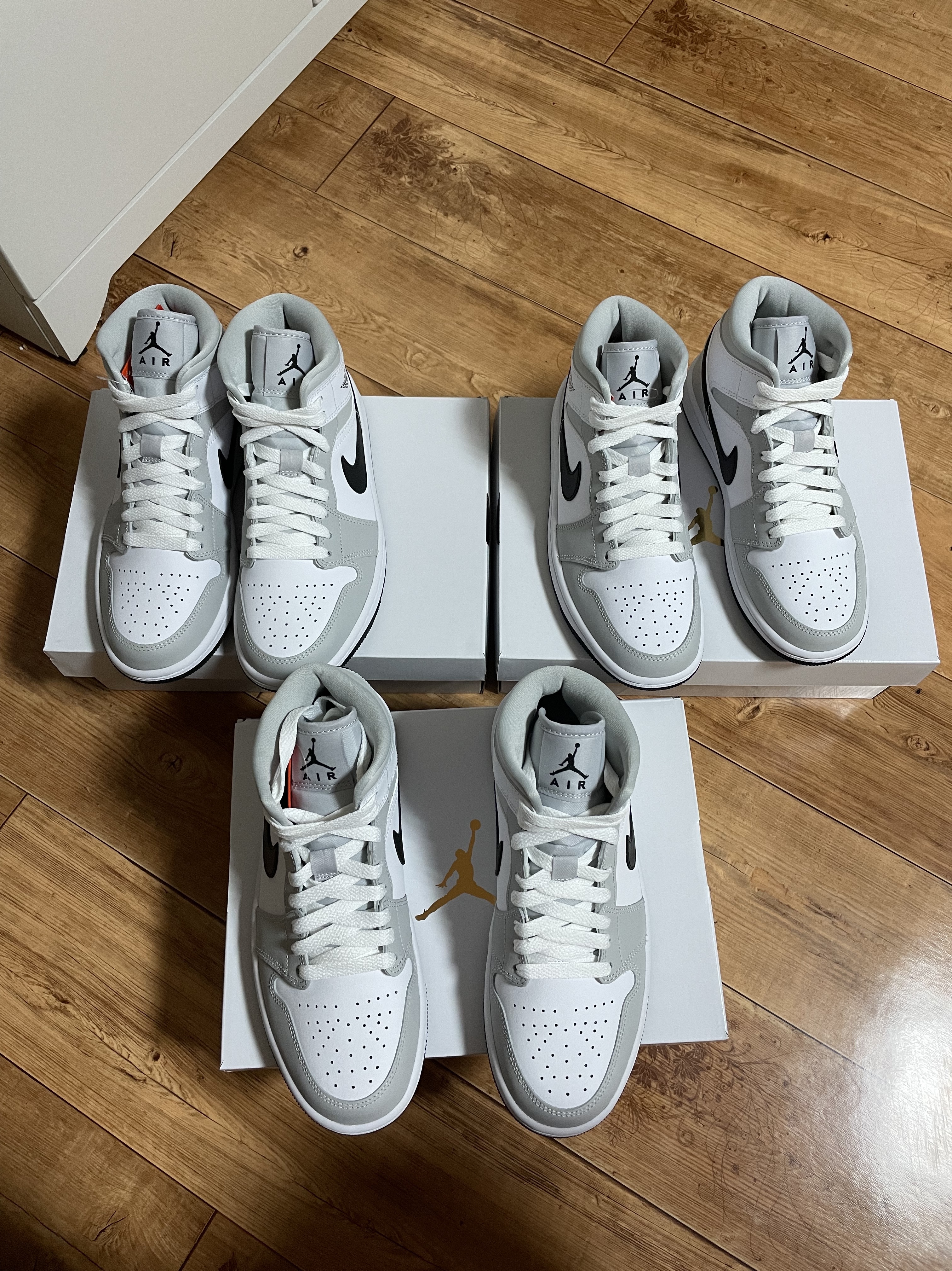 (W) Jordan 1 Mid Grey Fog 착용 스타일