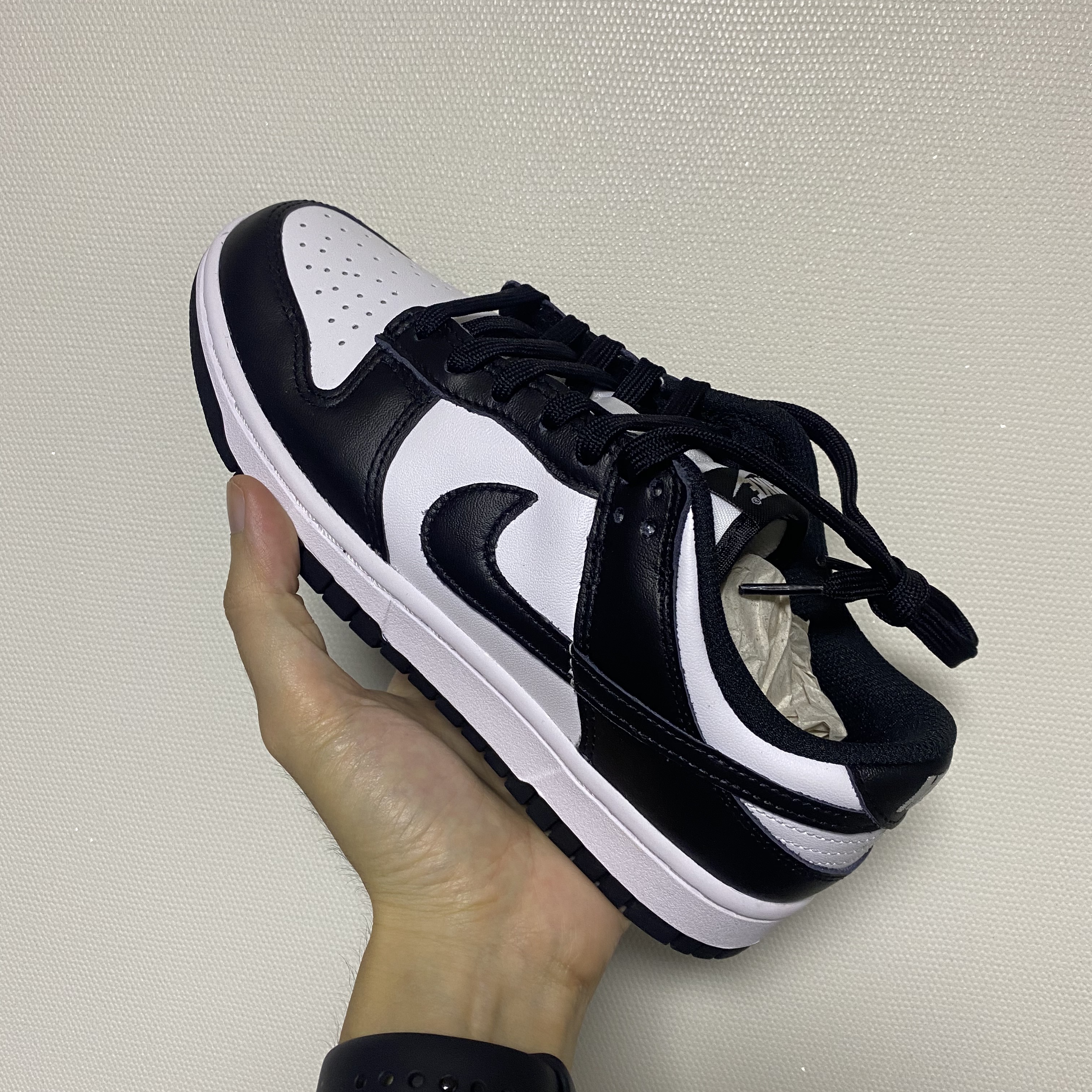 (W) Nike Dunk Low Black 착용 스타일