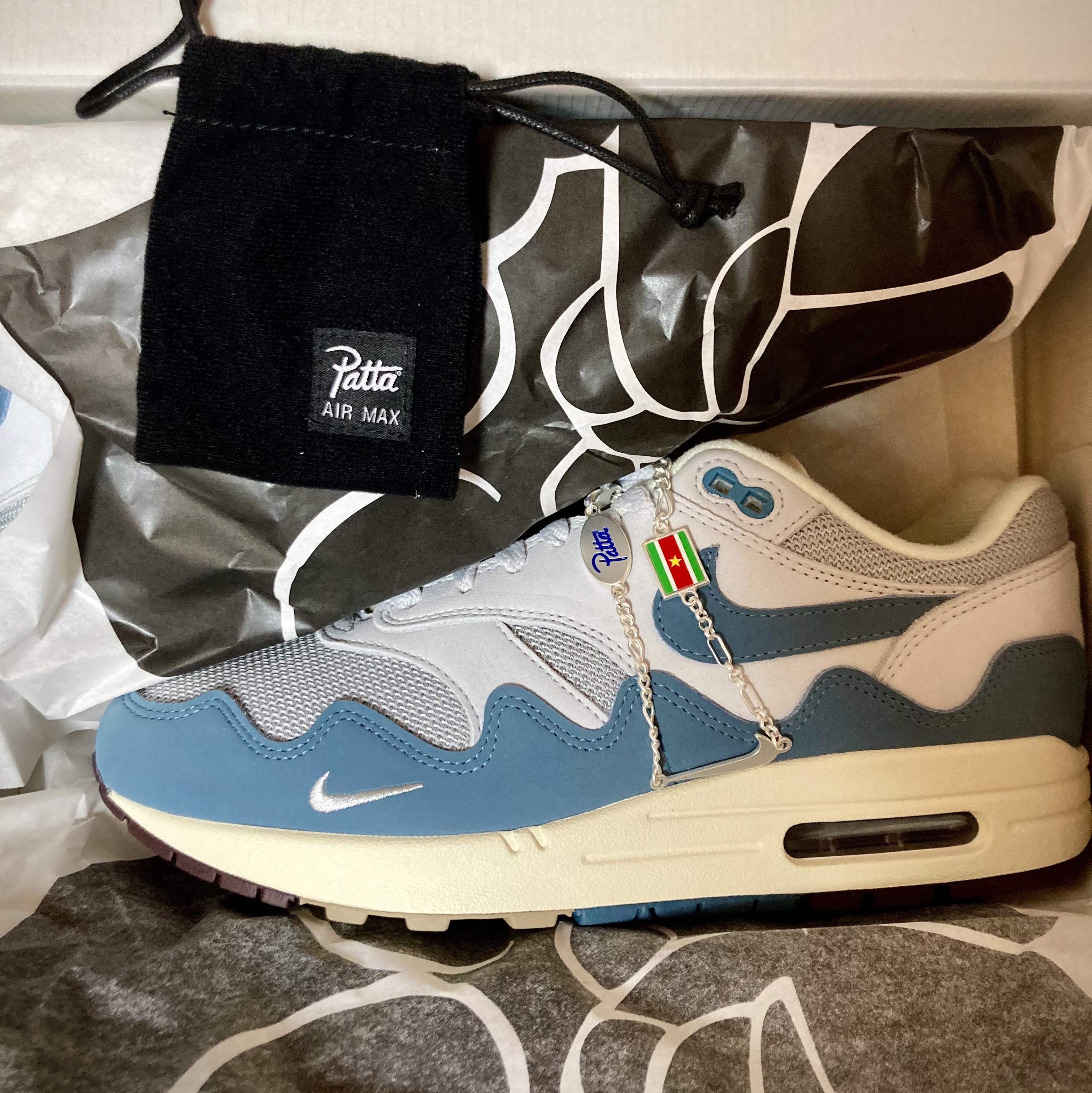 Nike x Patta Air Max 1 Noise Aqua 착용 스타일