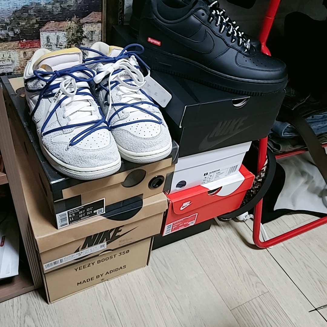 Nike x Off-White Dunk Low The 50 - Lot 18, Nike x Supreme Air Force 1 Low Black 착용 스타일