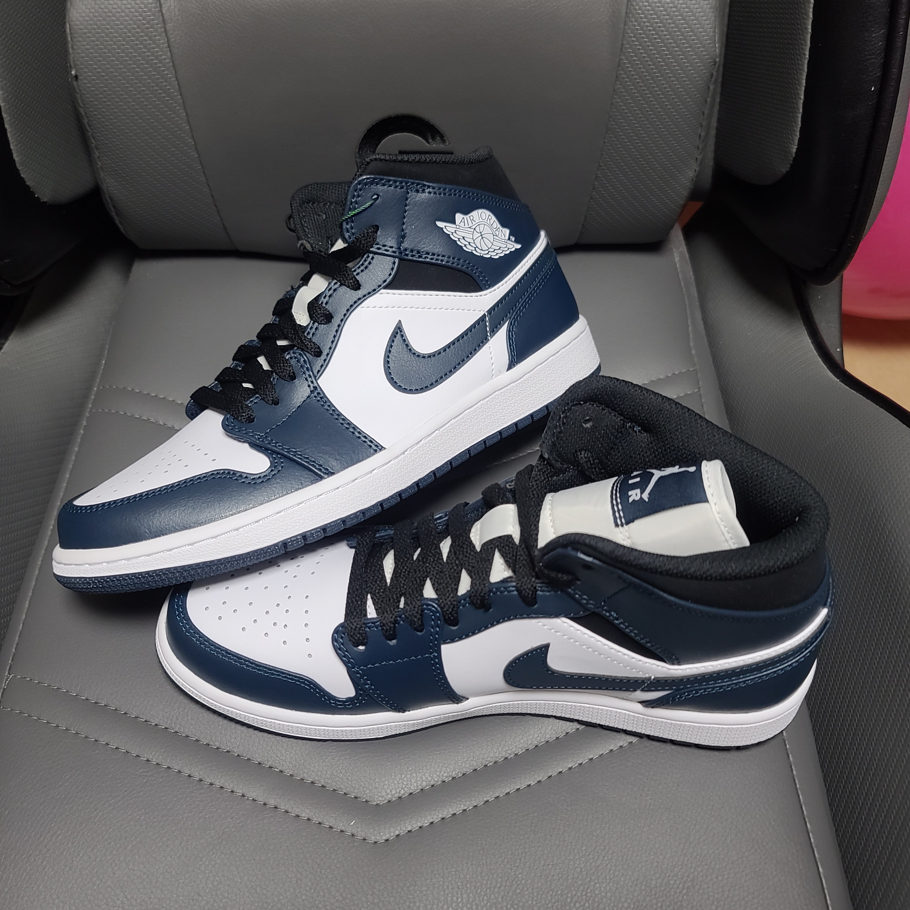 Jordan 1 Mid Dark Teal 착용 스타일